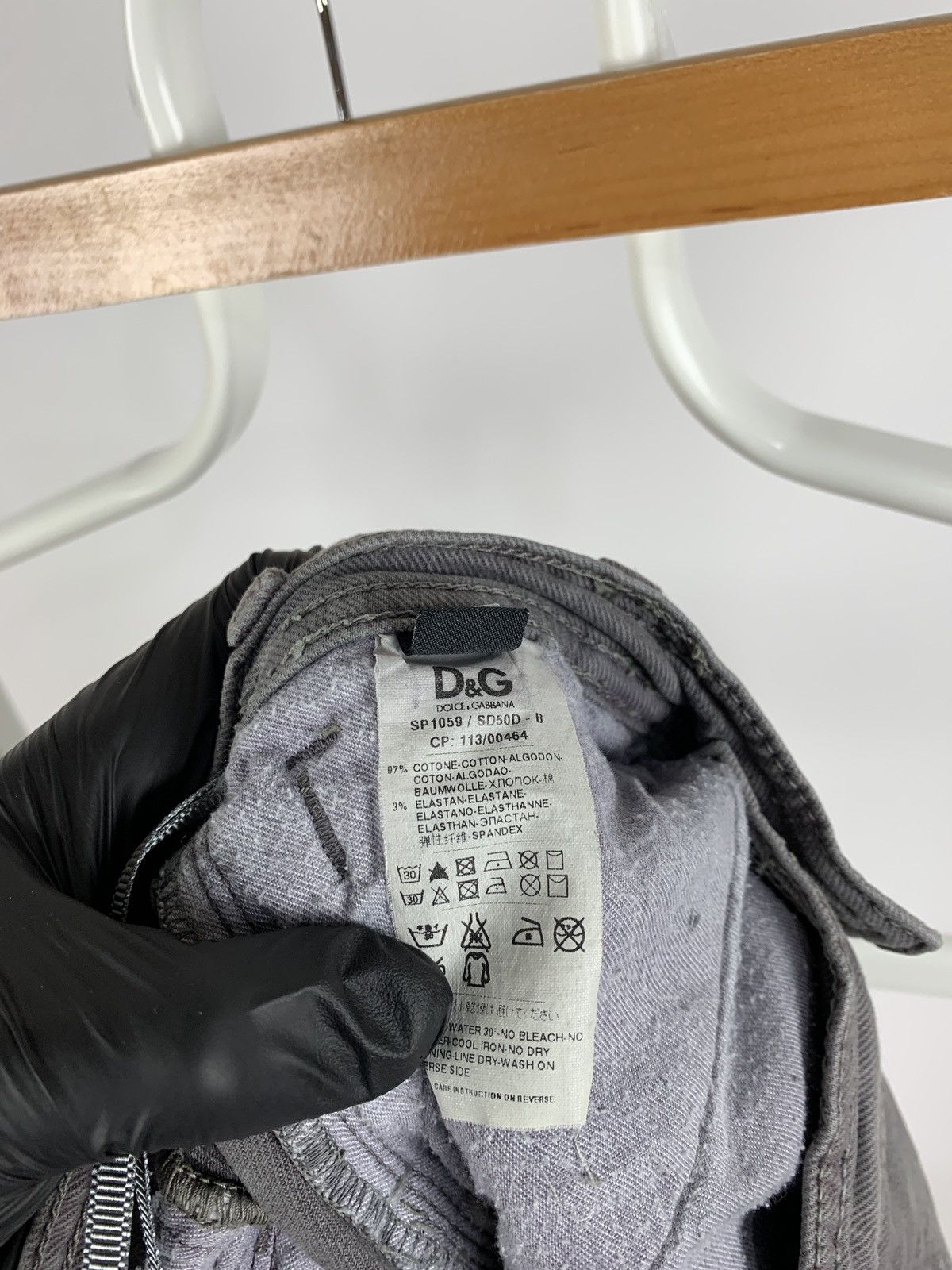 Dolce & Gabbana Vintage Dolce&Gabbana Women’s Faded Grey Cargo Denim Pants Size 26" / US 2 / IT 38 - 19 Thumbnail