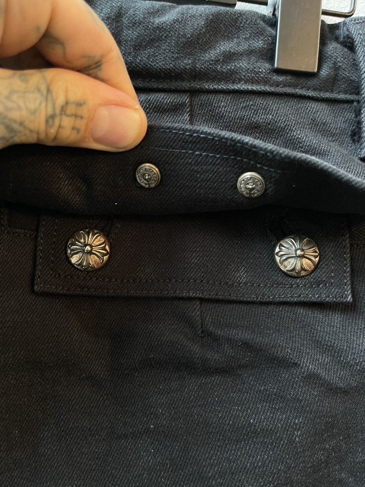 Chrome Hearts Chrome Hearts DOUBLE Cargo Fatigue Denim Jean Shorts SZ 34 Size US 34 / EU 50 - 13 Thumbnail
