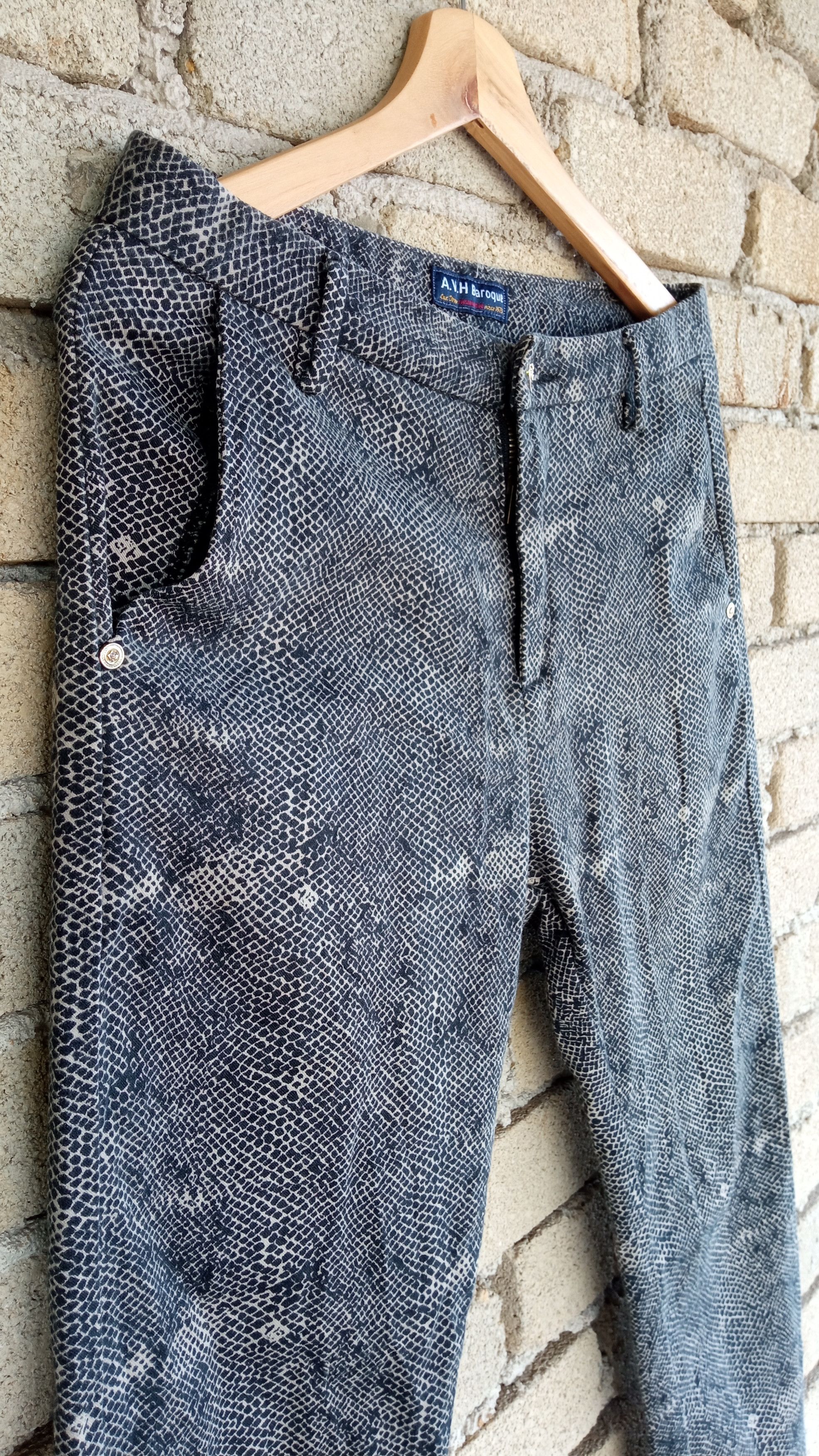 Japanese Brand × Vintage 🔥🔥AVH Baroque Full Print Snake Skin Printed Jeans Size US 31 - 9 Thumbnail