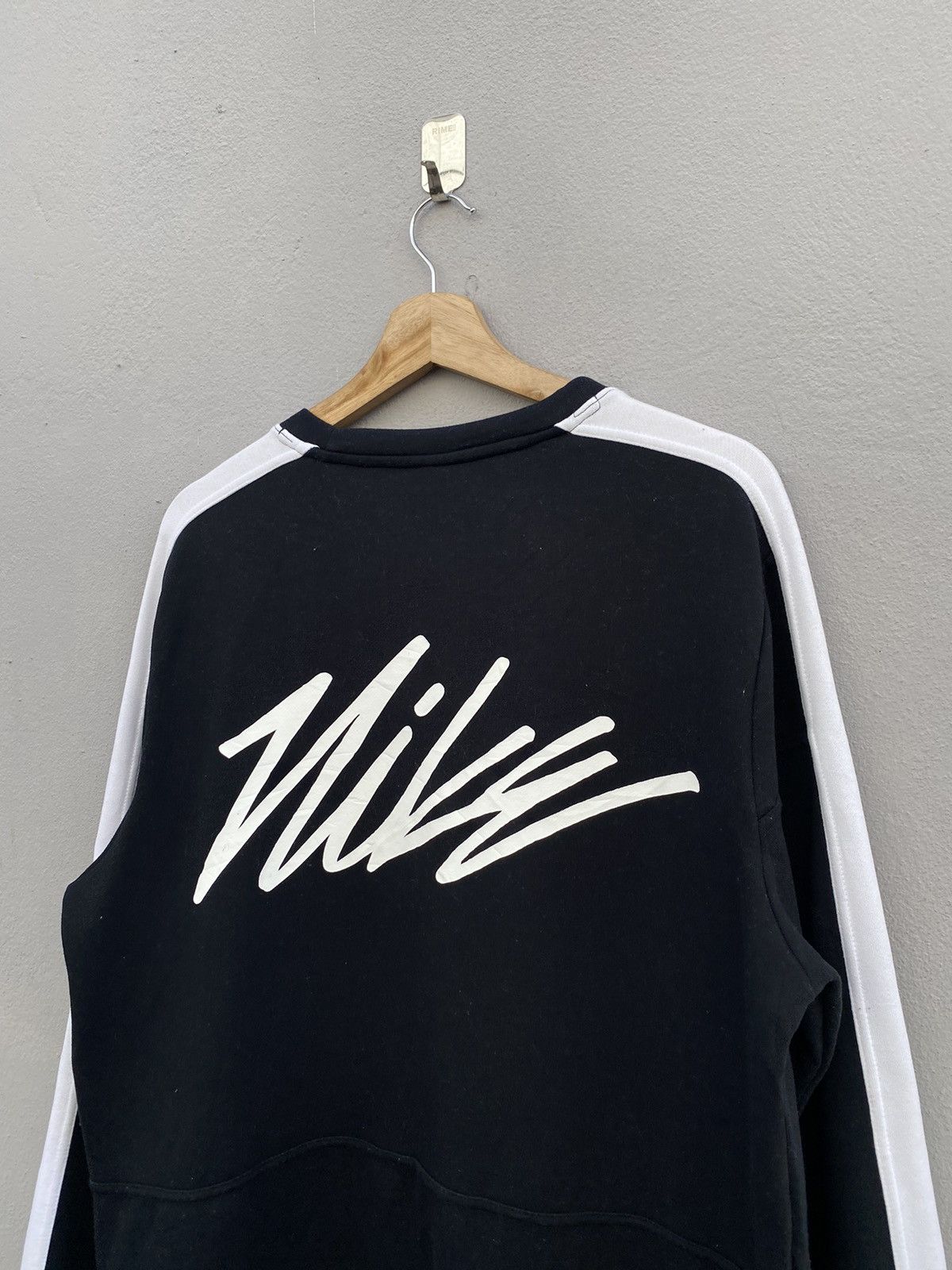 Nike 💥ARCHIVED💥 NIKE Multi Swoosh Nylon Pocket Large Jumper Size US L / EU 52-54 / 3 - 7 Thumbnail