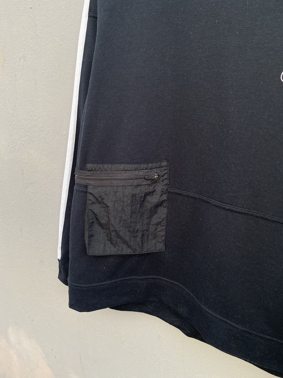 Nike 💥ARCHIVED💥 NIKE Multi Swoosh Nylon Pocket Large Jumper Size US L / EU 52-54 / 3 - 4 Thumbnail