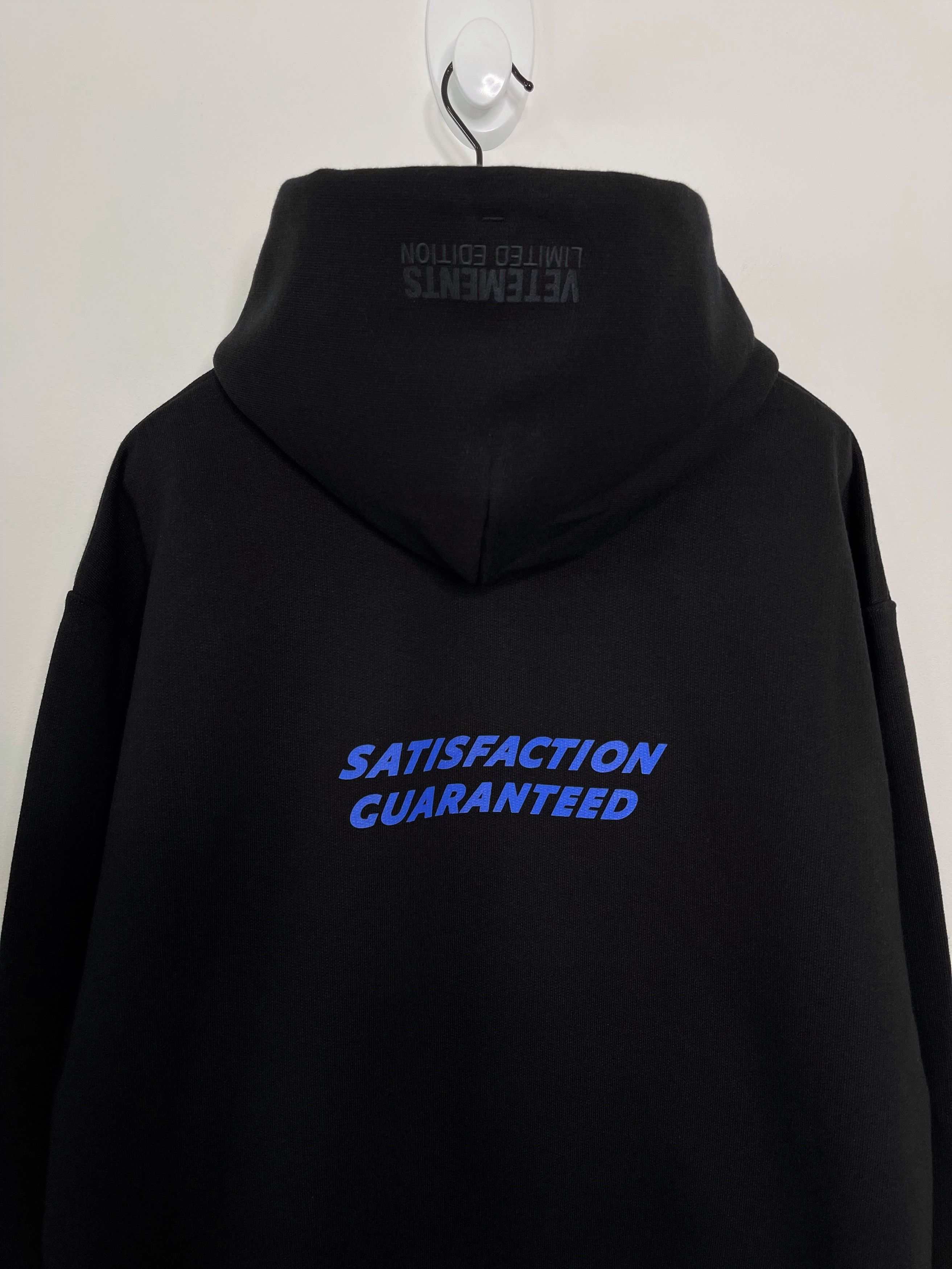 Vetements Programmed Pleasure Satisfaction Guaranteed Hiodie Size US XS / EU 42 / 0 - 7 Thumbnail