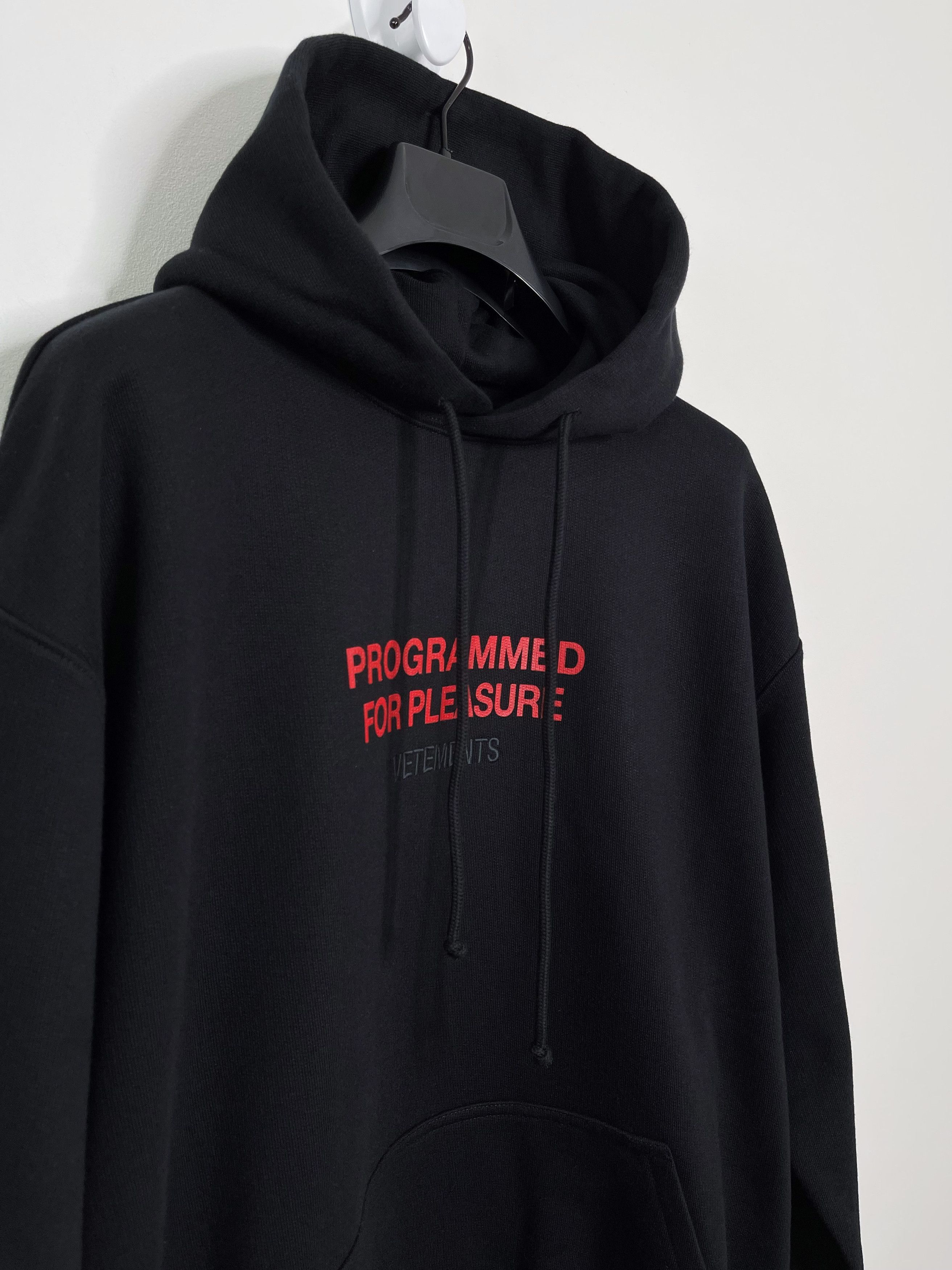 Vetements Programmed Pleasure Satisfaction Guaranteed Hiodie Size US XS / EU 42 / 0 - 3 Thumbnail