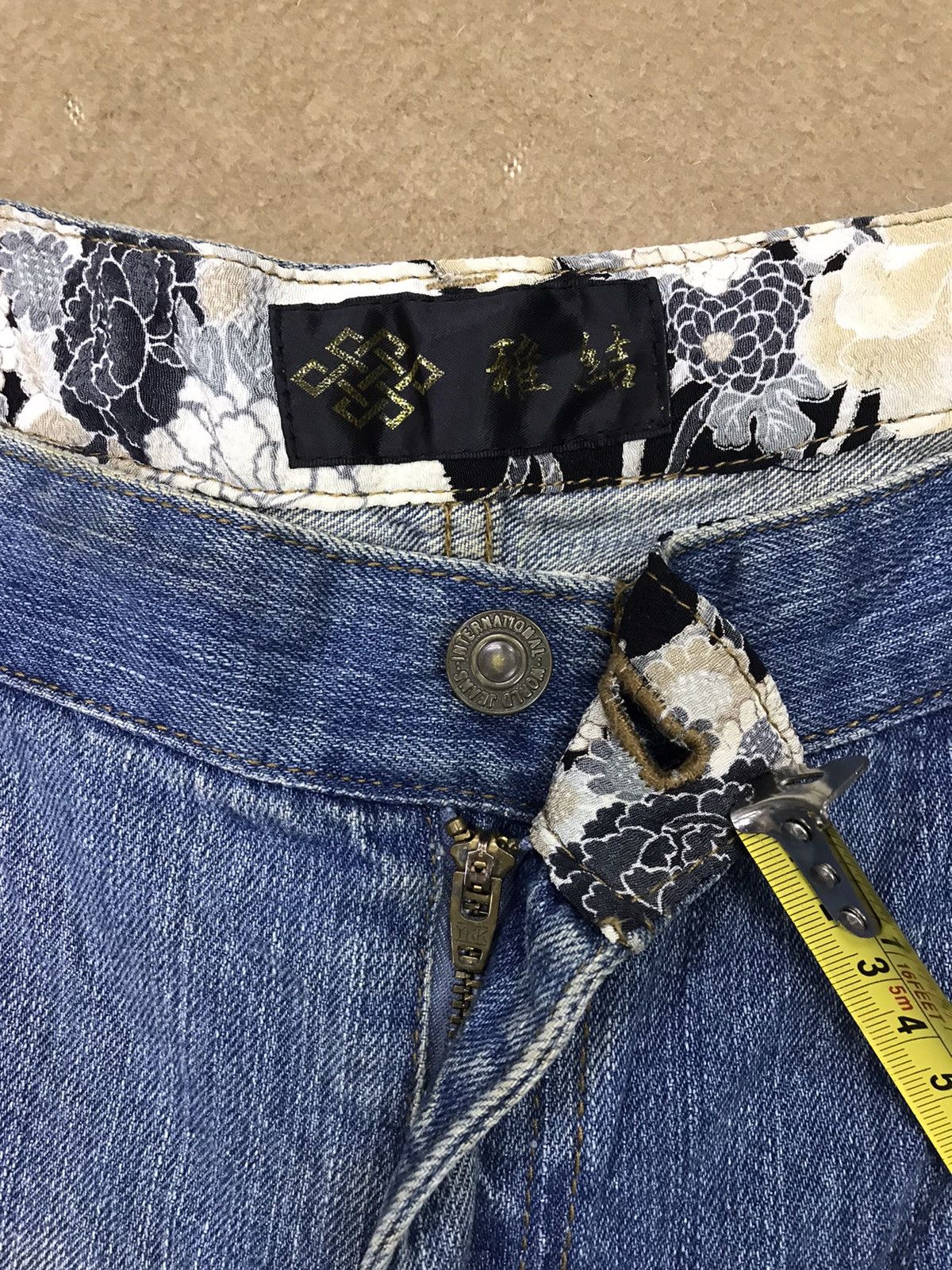 Japanese Brand × Kings Of Indigo Sukajan Koi fish denim nice design Size US 34 / EU 50 - 7 Thumbnail