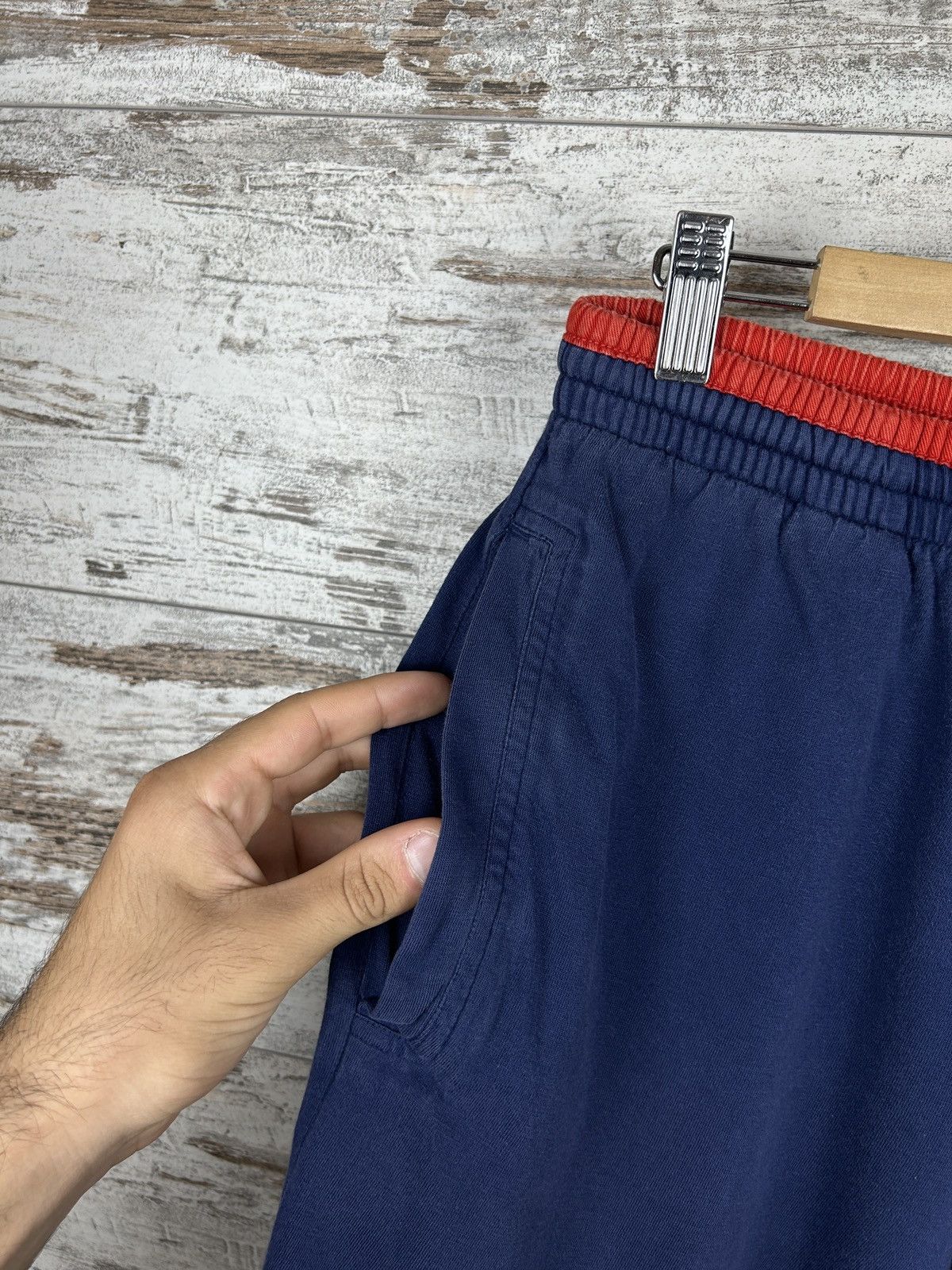 Nike × Vintage Mens Vintage Nike Shorts swoosh 90s rare streetwear y2k Size US 32 / EU 48 - 5 Thumbnail