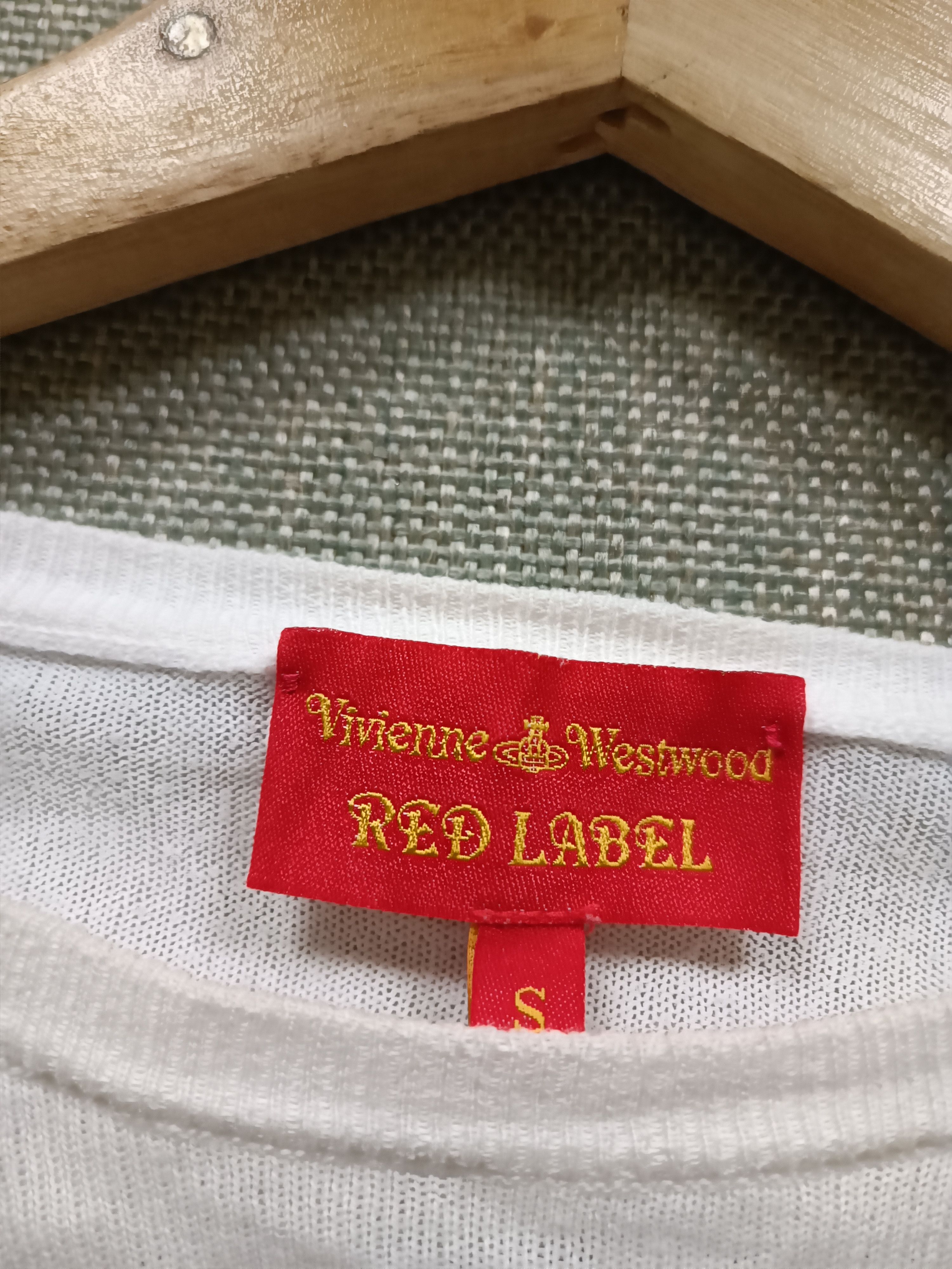 Vivienne Westwood t shirt Vivienne Westwood small logo embroidery Size US S / EU 44-46 / 1 - 3 Thumbnail