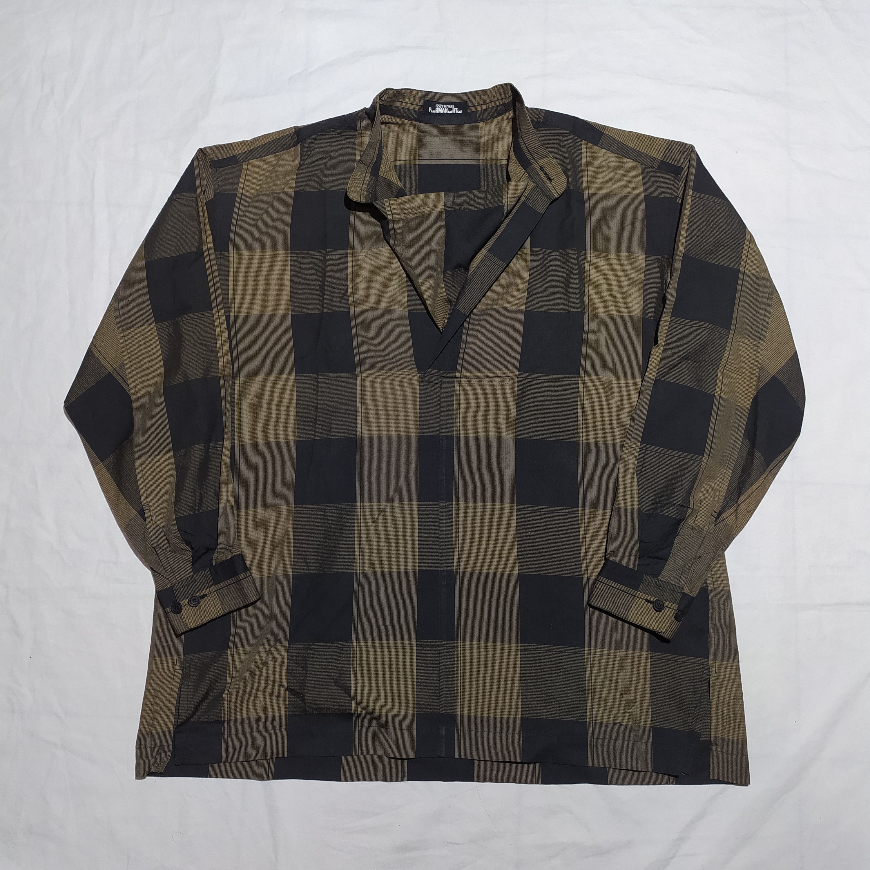 Vintage 80s Issey Miyake Permanente half button shirt
