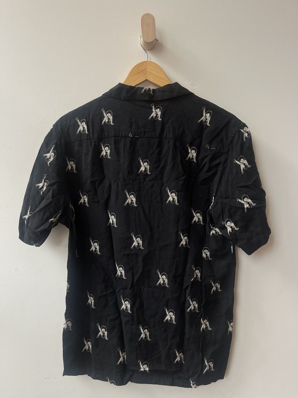 Supreme Supreme Betty Boop S/S Button Up Size US L / EU 52-54 / 3 - 2 Thumbnail
