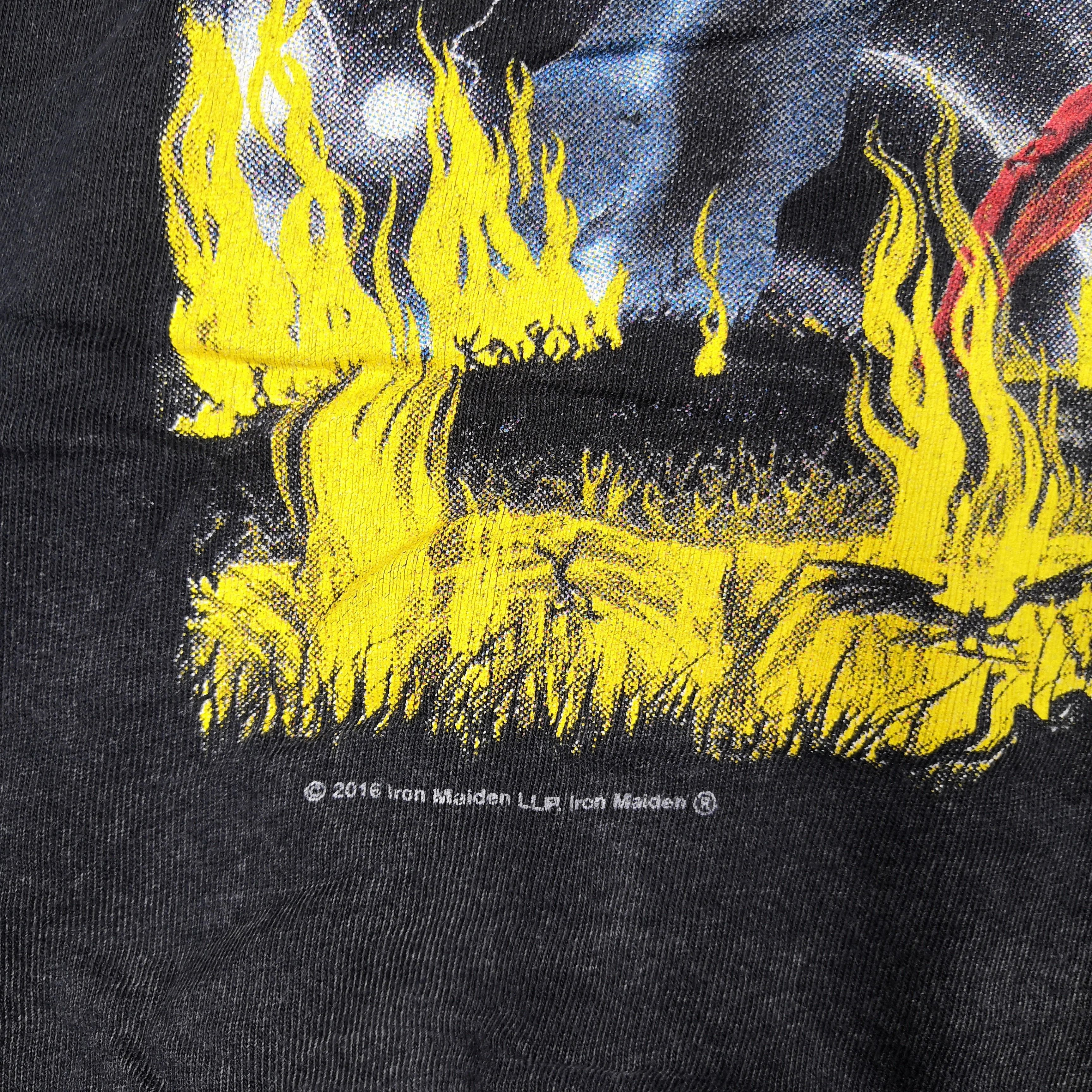 Band Tees Vintage Y2K Iron Maiden Tshirt Band Number of The Beast Tees Size US L / EU 52-54 / 3 - 4 Thumbnail