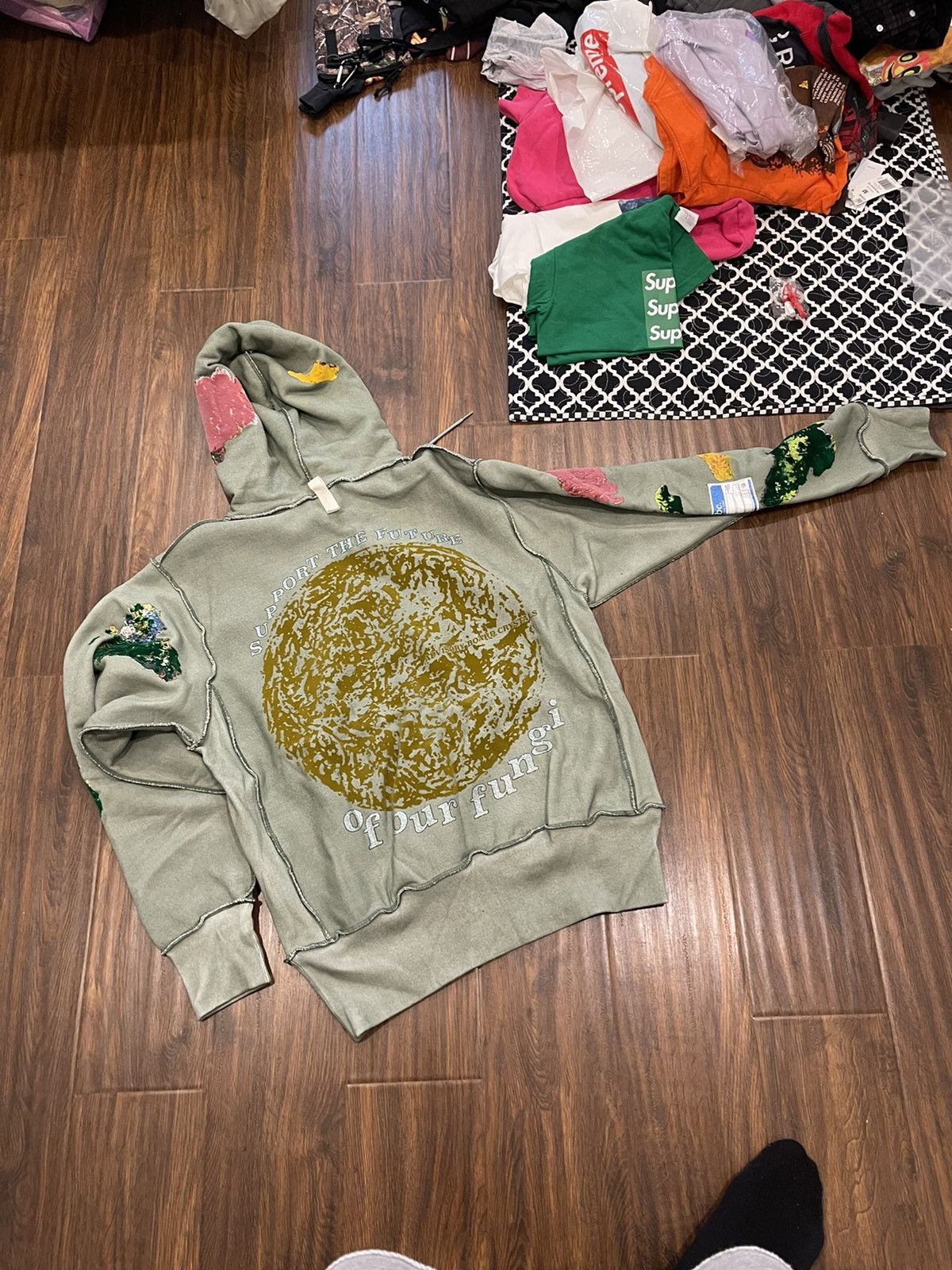 Advisory Board Crystals Advisory Board Crystals size L Magic Mushroom hoodie Size US L / EU 52-54 / 3 - 3 Thumbnail