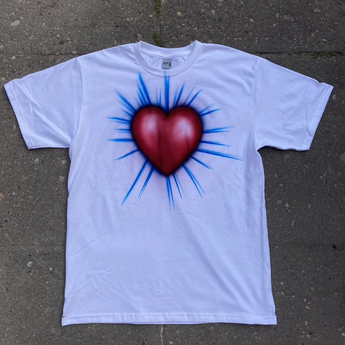 Vintage Custom Tshirt Heart Size US L / EU 52-54 / 3 - 1 Thumbnail
