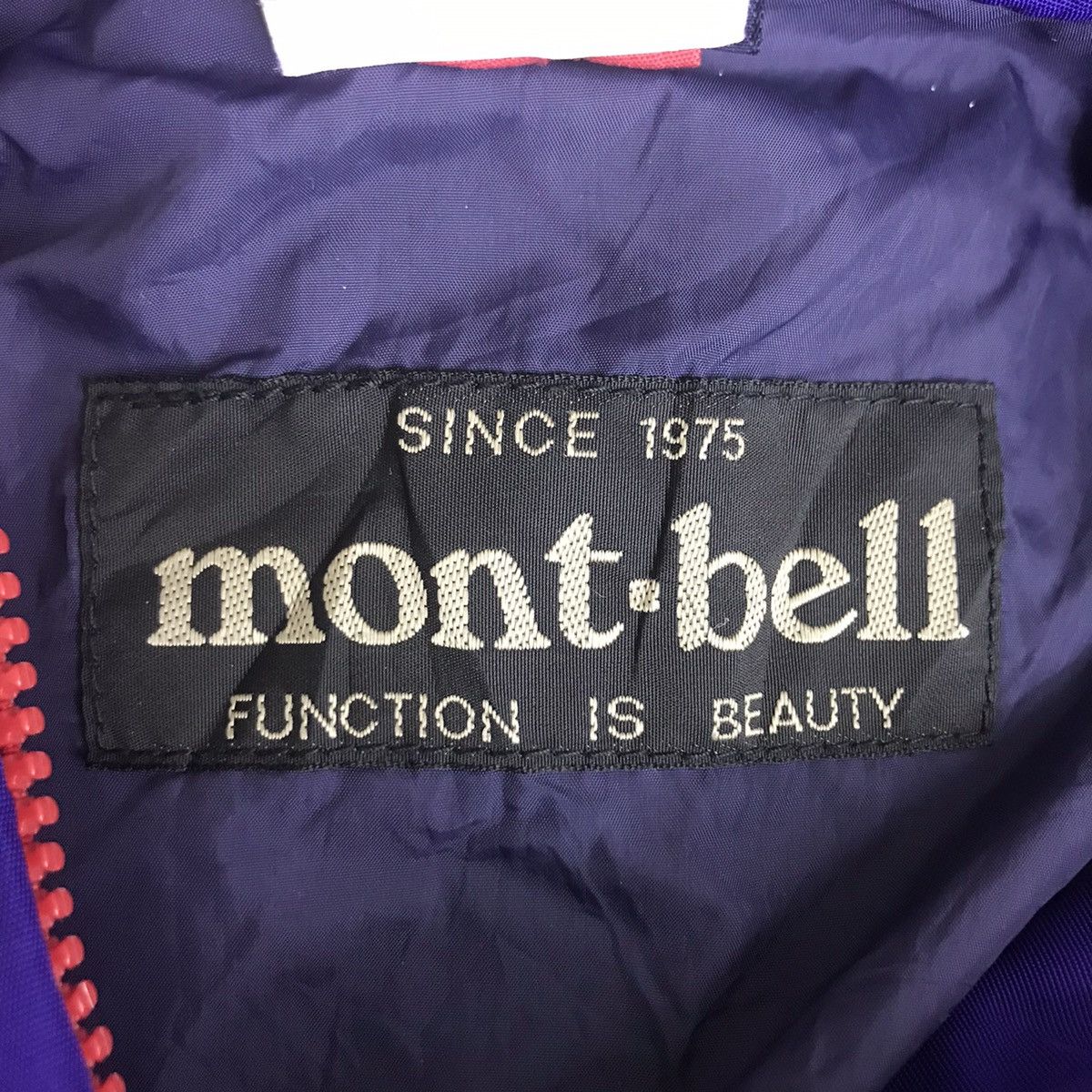 Montbell MONT-BELL Outdoor Hiking Hooded Red Light Jacket Size US XL / EU 56 / 4 - 5 Thumbnail