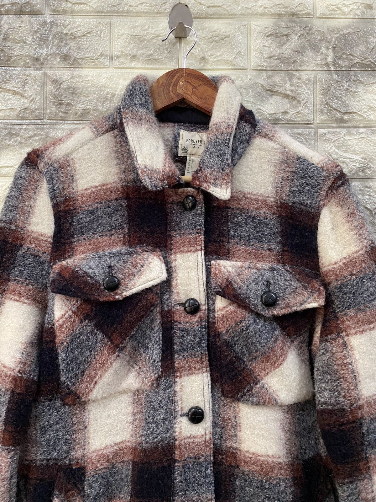 Forever 21 Forever 21 Tartan jacket Size US L / EU 52-54 / 3 - 5 Thumbnail