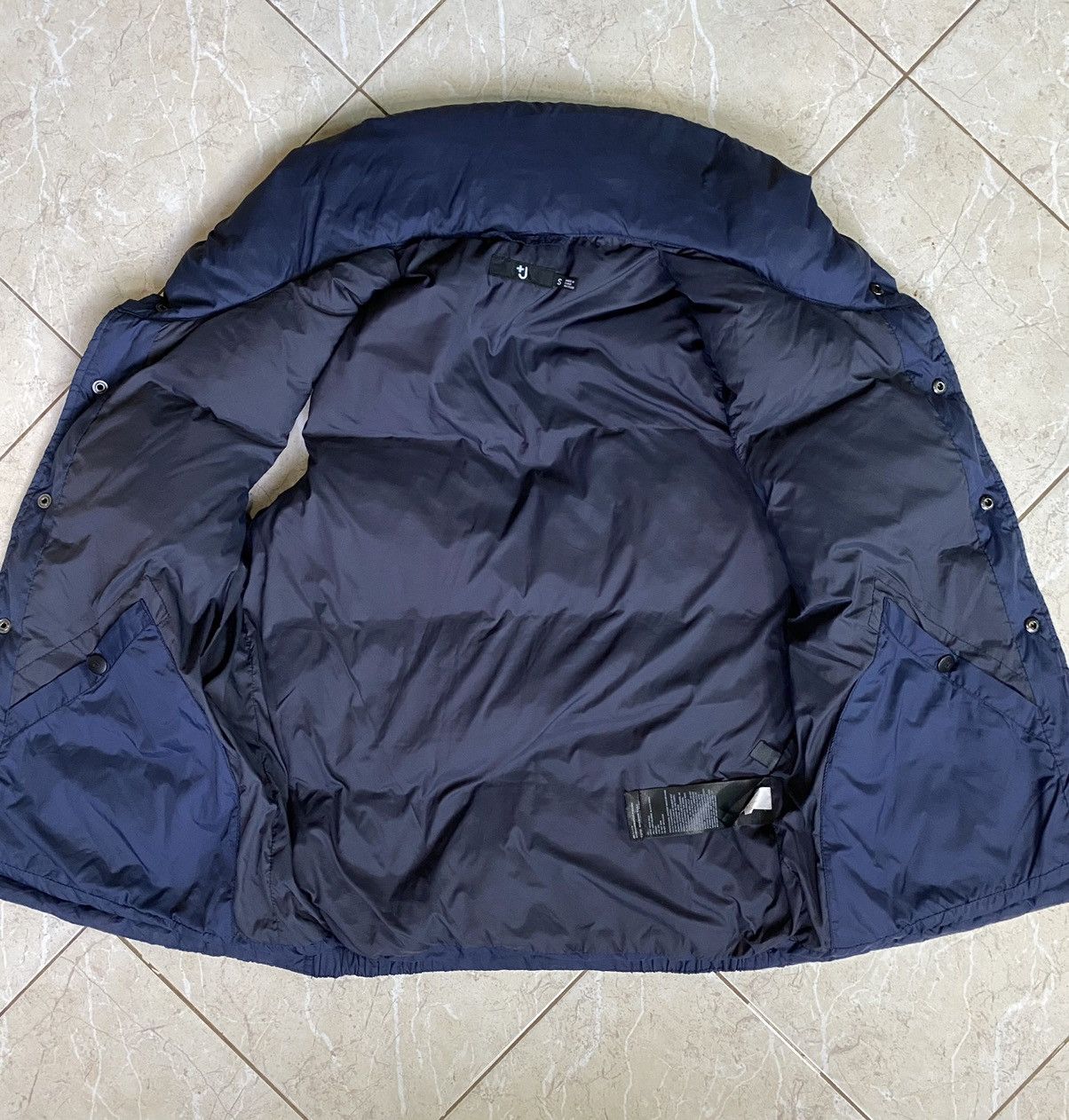 Jil Sander × Uniqlo Jil Sander x Uniqlo +J Shawl Collar Down Puffer Vest Size US S / EU 44-46 / 1 - 6 Thumbnail