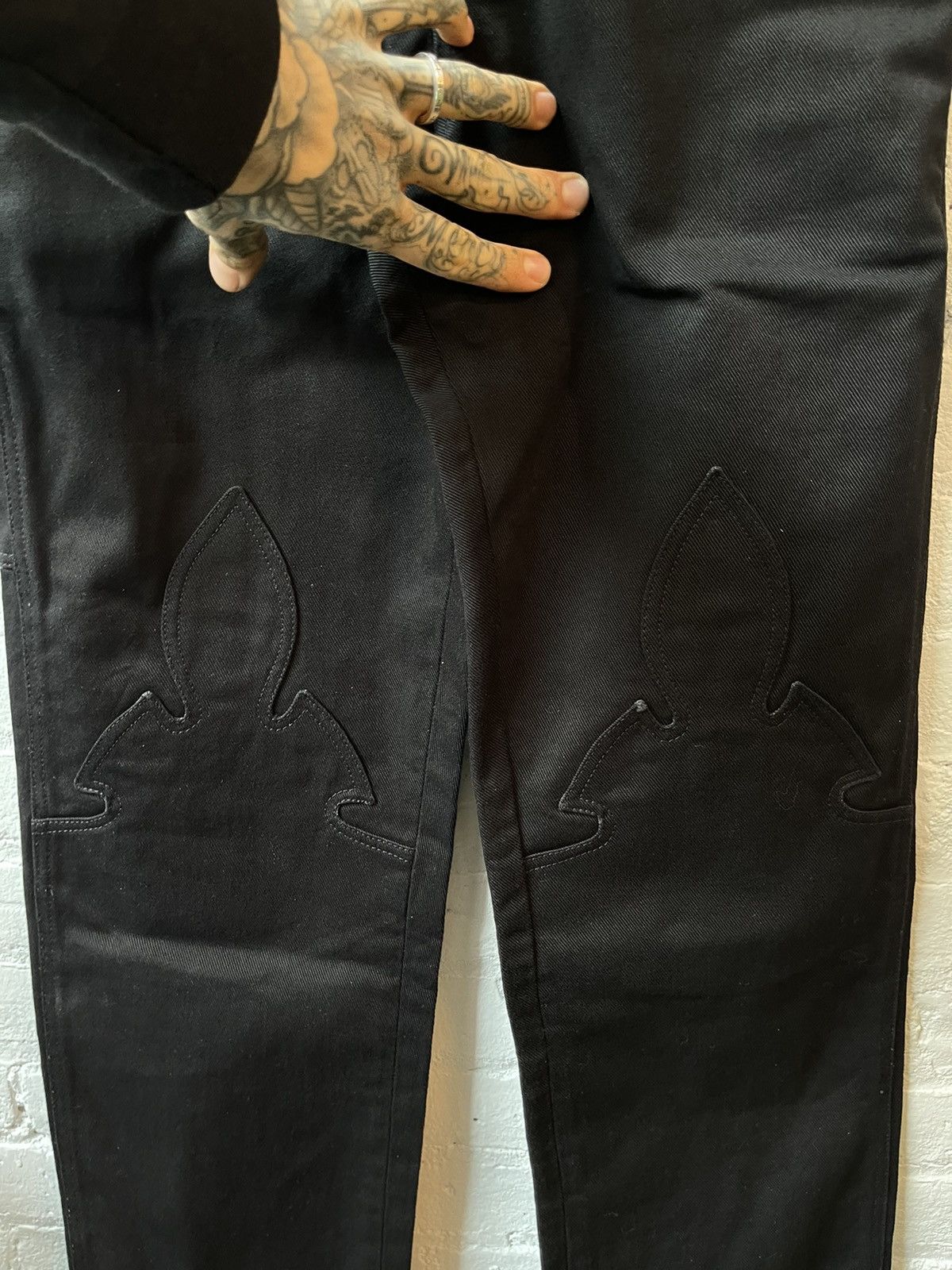 Chrome Hearts Chrome Hearts DENIM JEANS OVERALLS SZ M Black Size US 32 / EU 48 - 5 Thumbnail