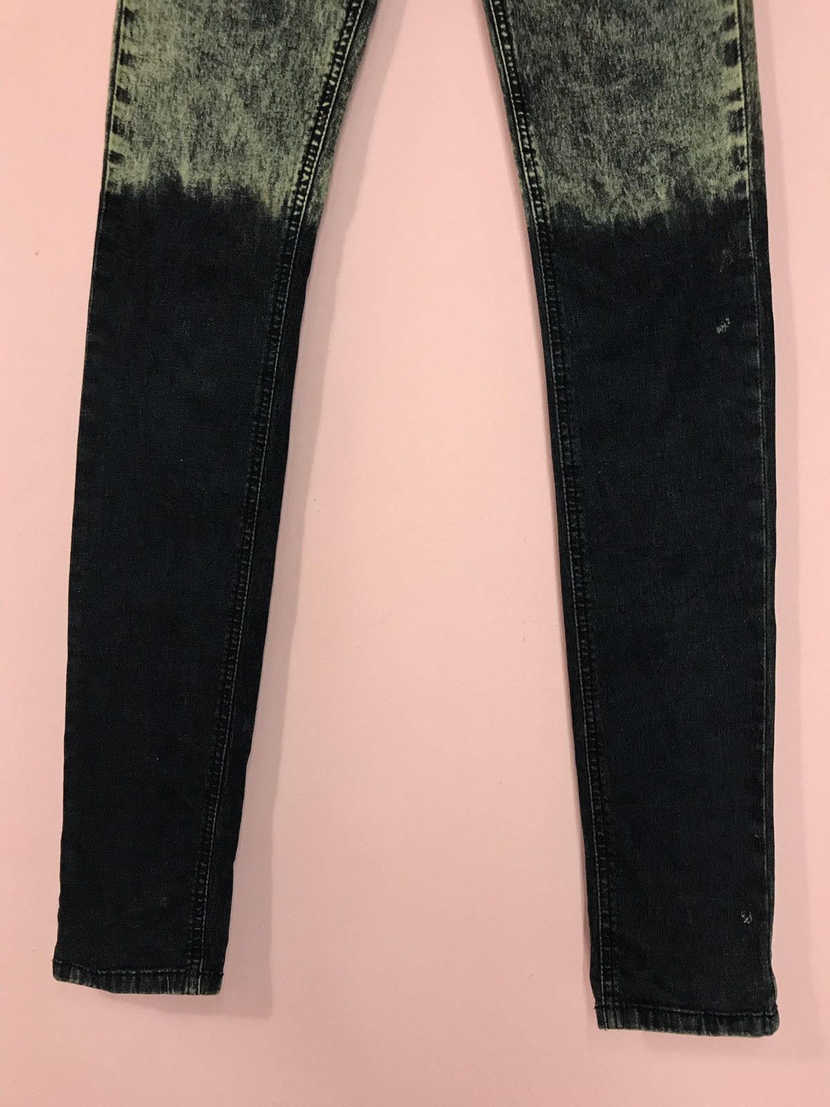 Cheap Monday Cheap Monday Two Tone Skinny Pants Size US 28 / EU 44 - 3 Thumbnail