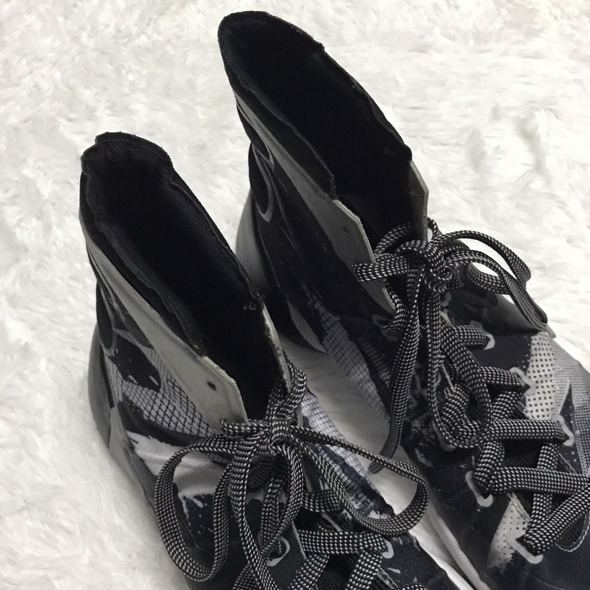 Nike Nike Hyperdunk 2015 Premium White | Metallic Silver-Black Size US 10 / EU 43 - 8 Thumbnail