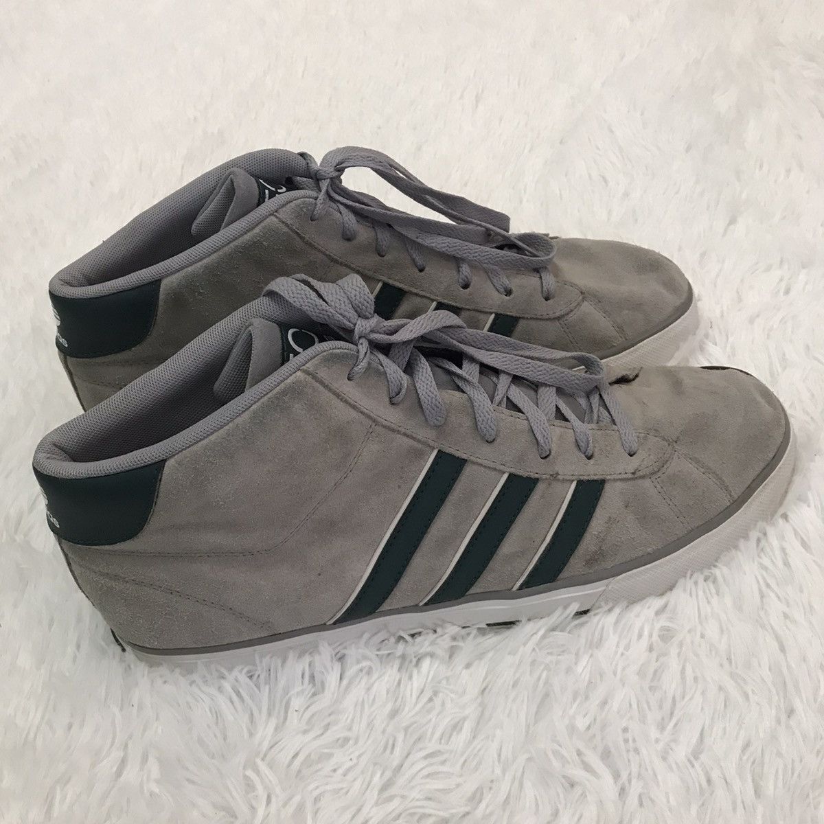 Adidas Adidas Neo Neon Green Mid Size US 12 / EU 45 - 2 Thumbnail