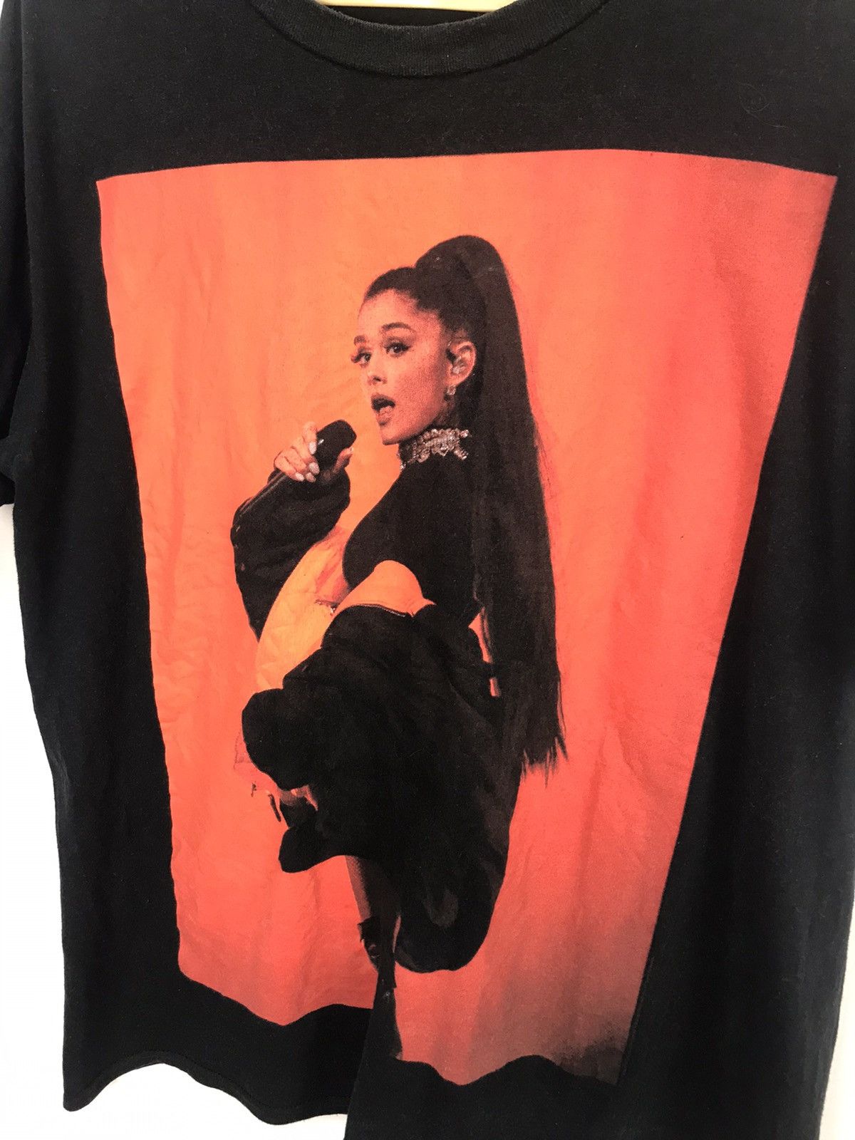 Band Tees × Gildan Ariana grande printed tour tshirt Size US M / EU 48-50 / 2 - 3 Thumbnail