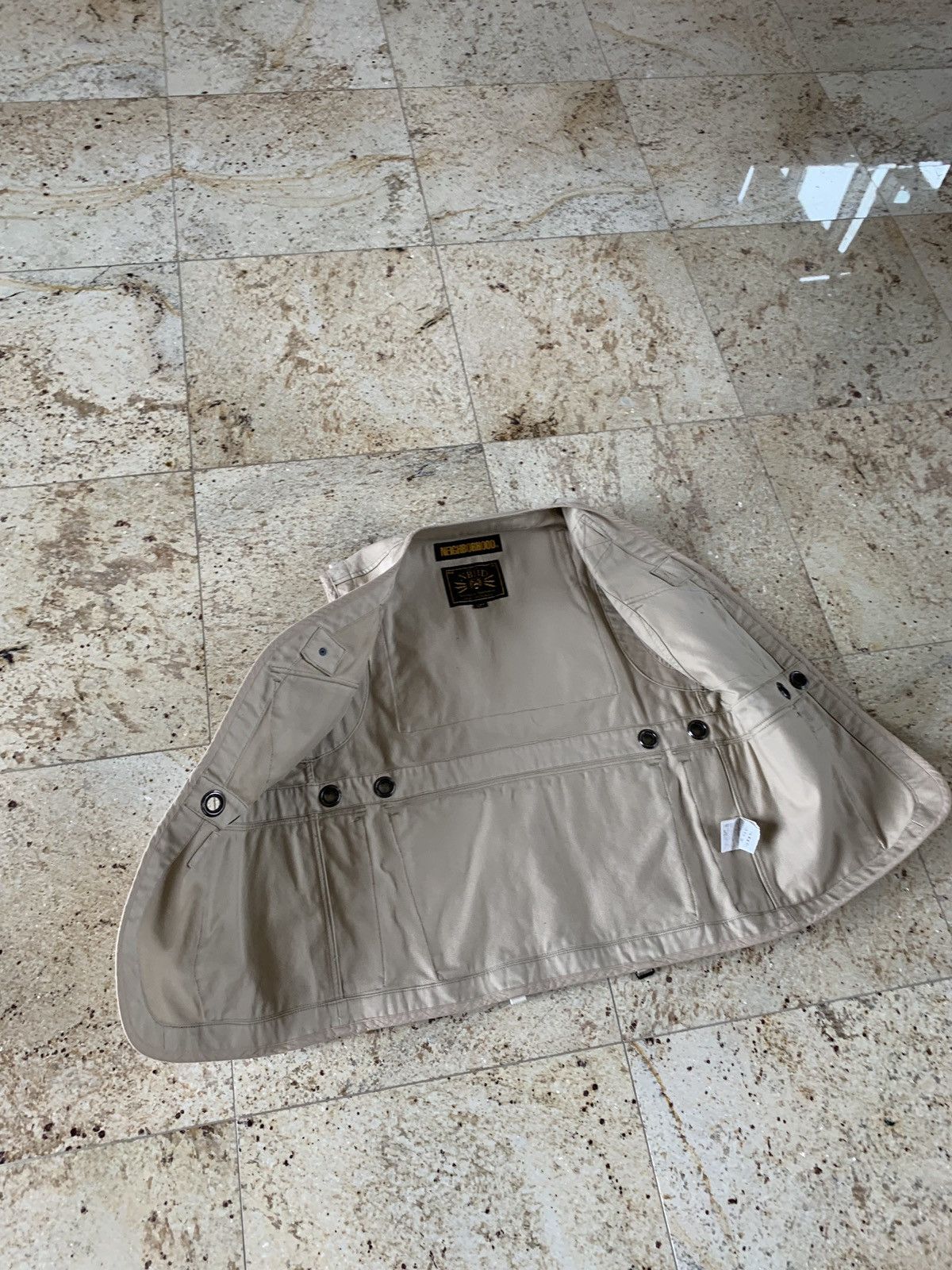 Neighborhood Multi-pocket Cargo Vest in Tan Size US L / EU 52-54 / 3 - 18 Thumbnail