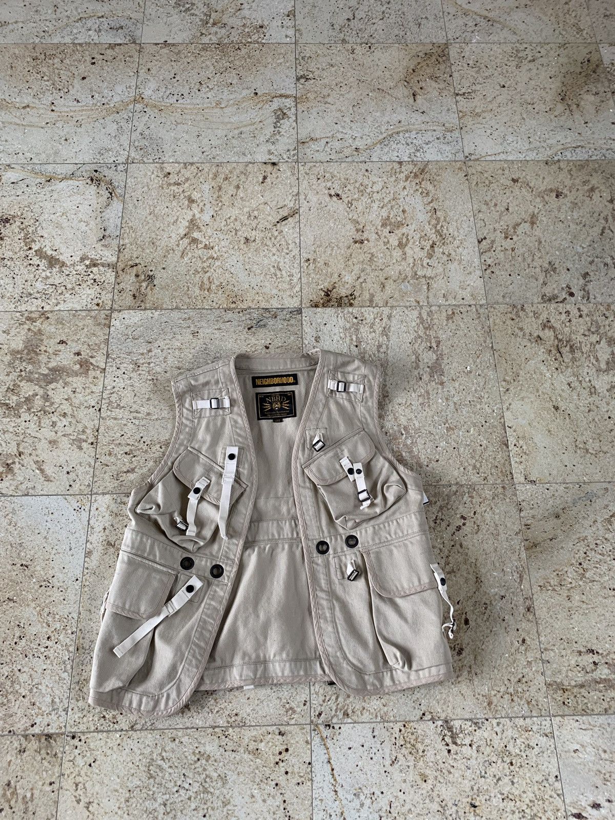 Neighborhood Multi-pocket Cargo Vest in Tan Size US L / EU 52-54 / 3 - 1 Thumbnail