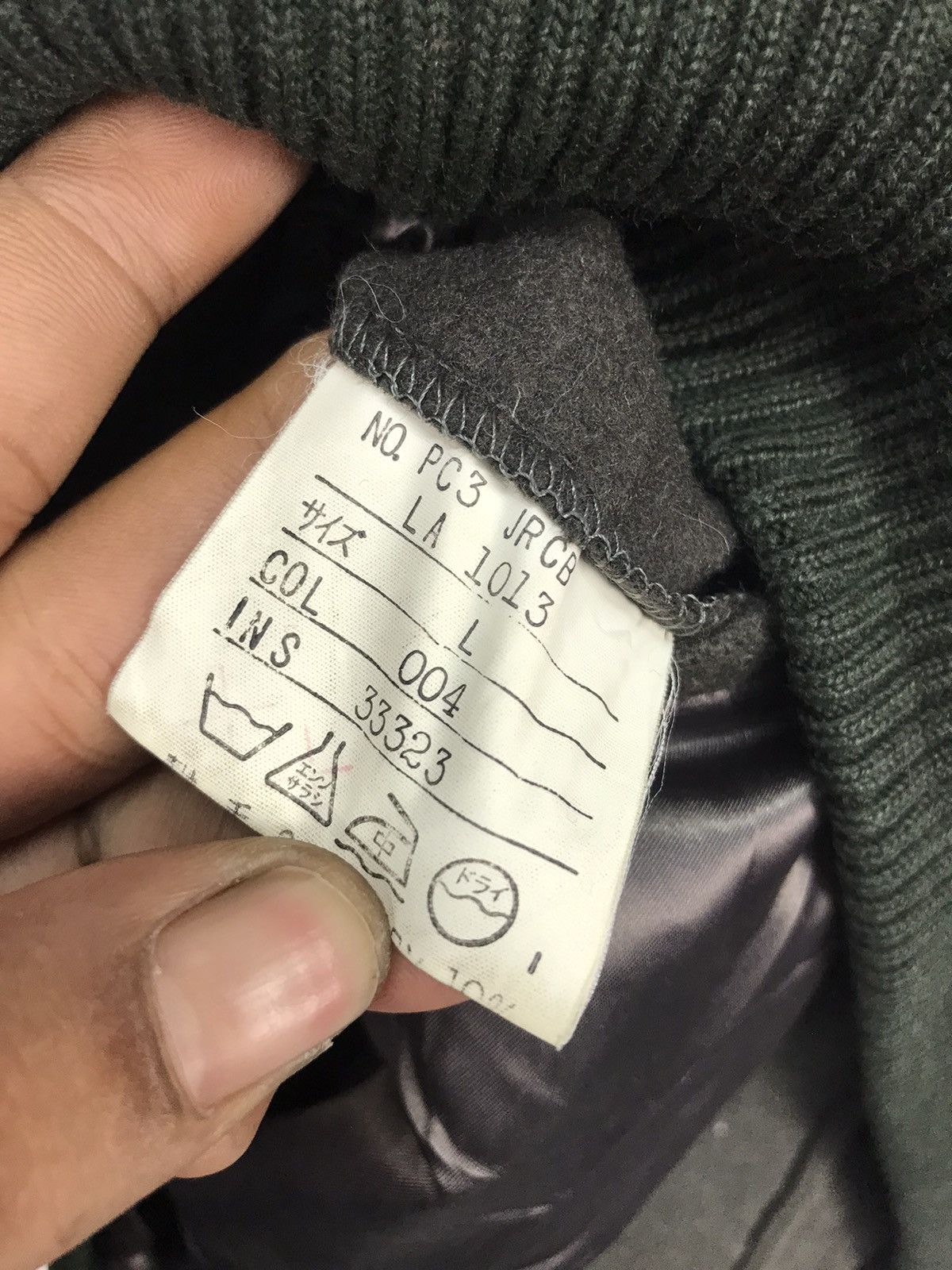 Calvin Klein Calvin Klein bombers jacket hidden hoodie Size US L / EU 52-54 / 3 - 6 Thumbnail