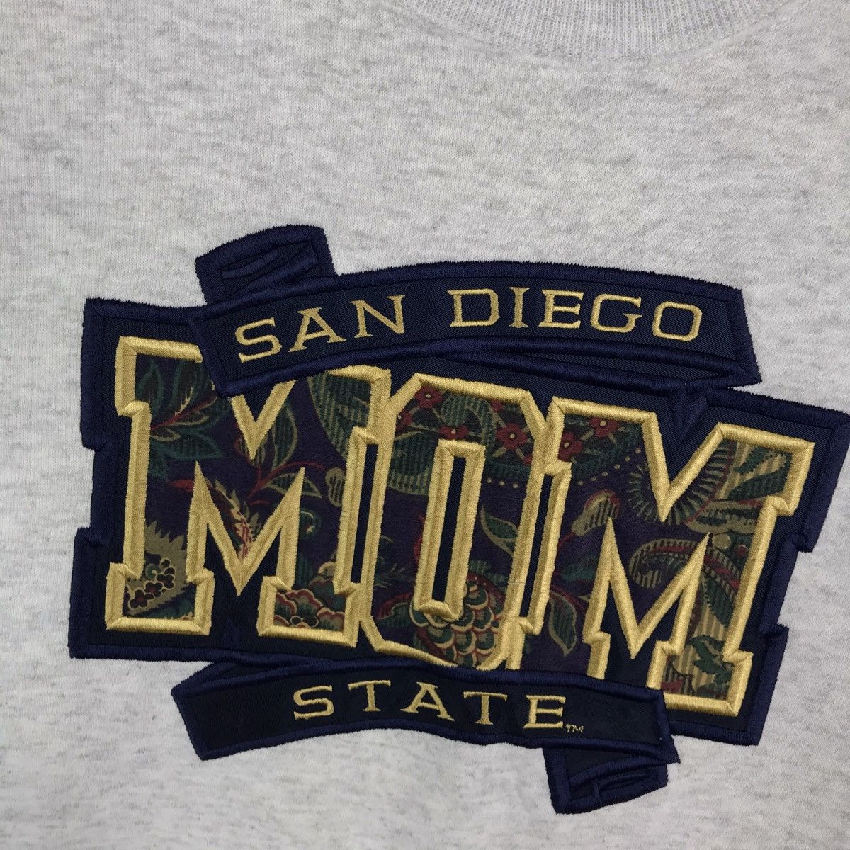 Vintage Vintage San Diego Mom State City University Sweatshirt Size US L / EU 52-54 / 3 - 3 Thumbnail