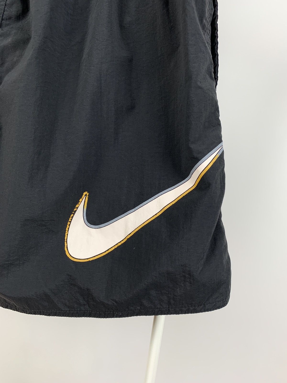 Nike 90s Vintage Nike Big Logo Swoosh Nylon Black Shorts Size US 36 / EU 52 - 4 Thumbnail