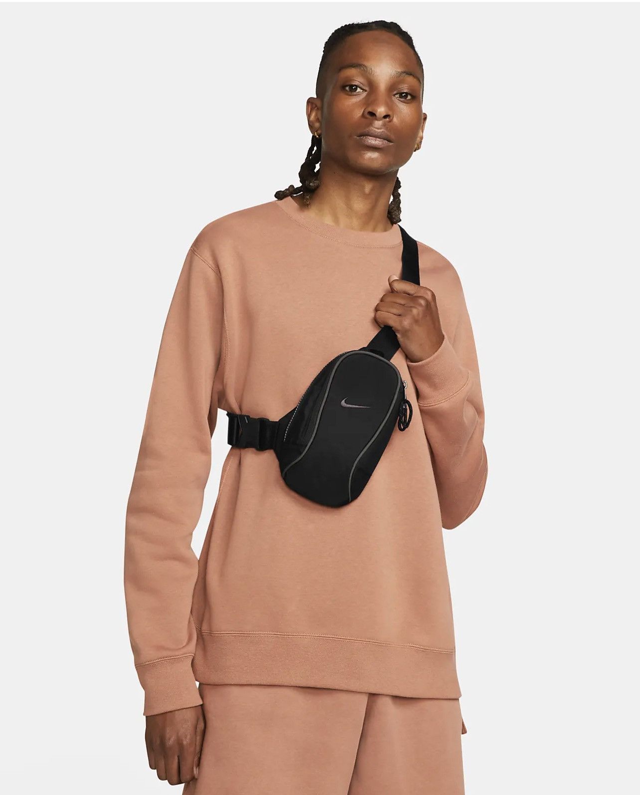 Nike × Vintage Nike Sportwear Essentials Crossbody Bag (1L) Size ONE SIZE - 4 Thumbnail