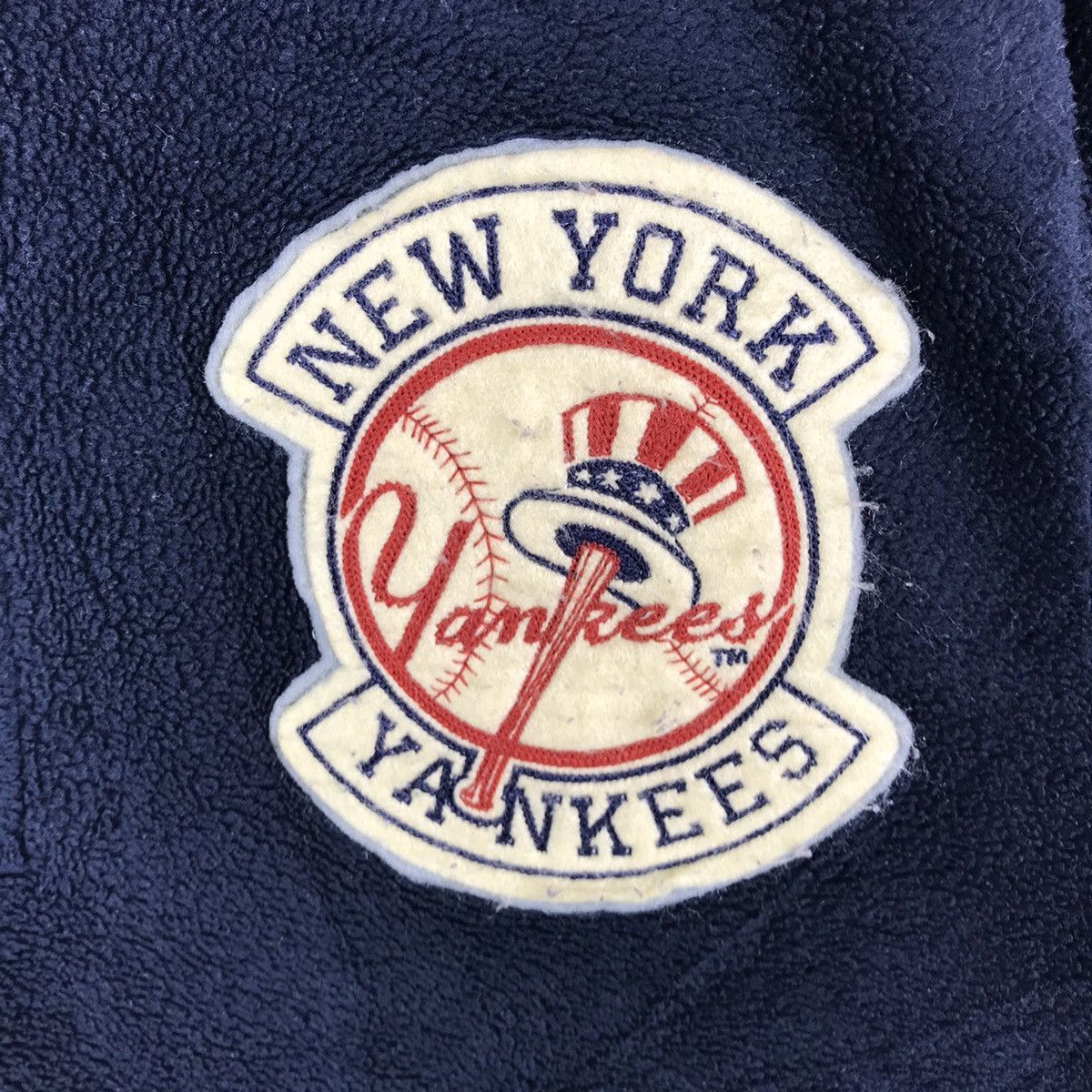 MLB × New York Yankees Vintage New York Yankees Half Zipper Fleece Sweatshirt Size US L / EU 52-54 / 3 - 5 Thumbnail