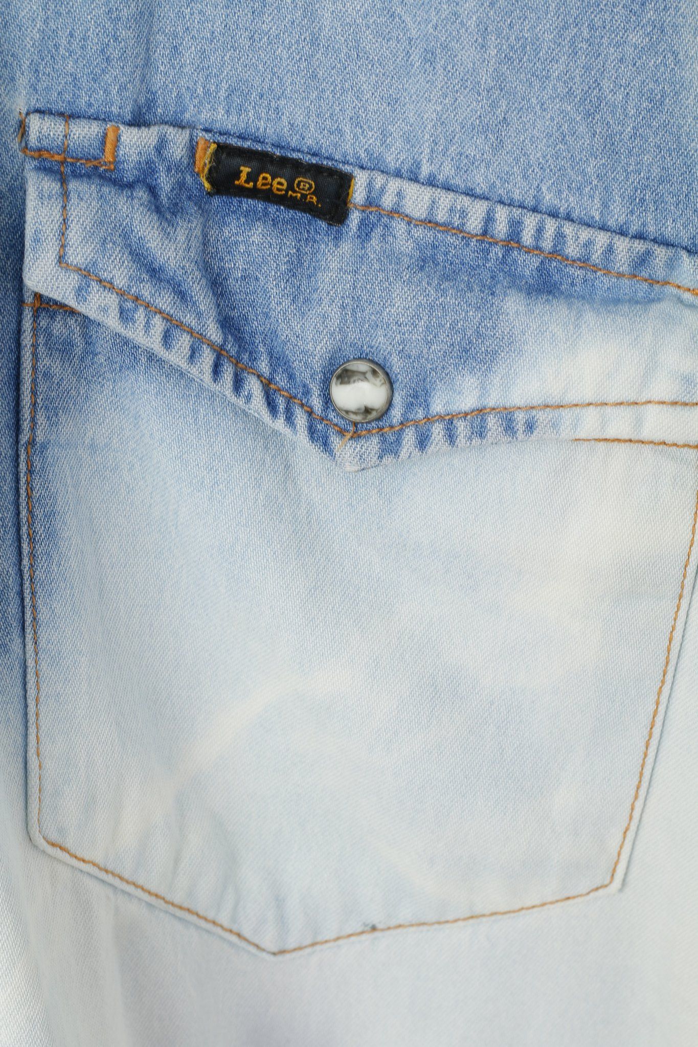 Lee × Vintage Lee Sanforized Men XL Casual Shirt Blue Jeans Ombre 9209 Size US XL / EU 56 / 4 - 5 Thumbnail