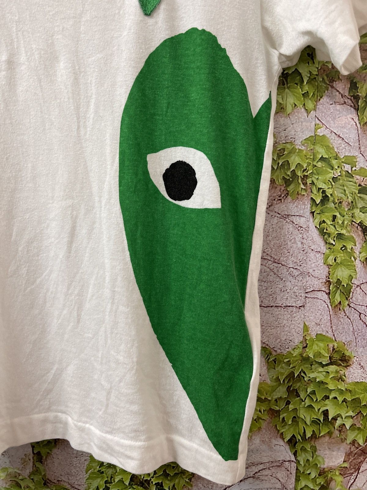Comme des Garcons VINTAGE PLAY COMME DES GARCONS GREEN HEART TEE VERY RARE Size S / US 4 / IT 40 - 9 Thumbnail
