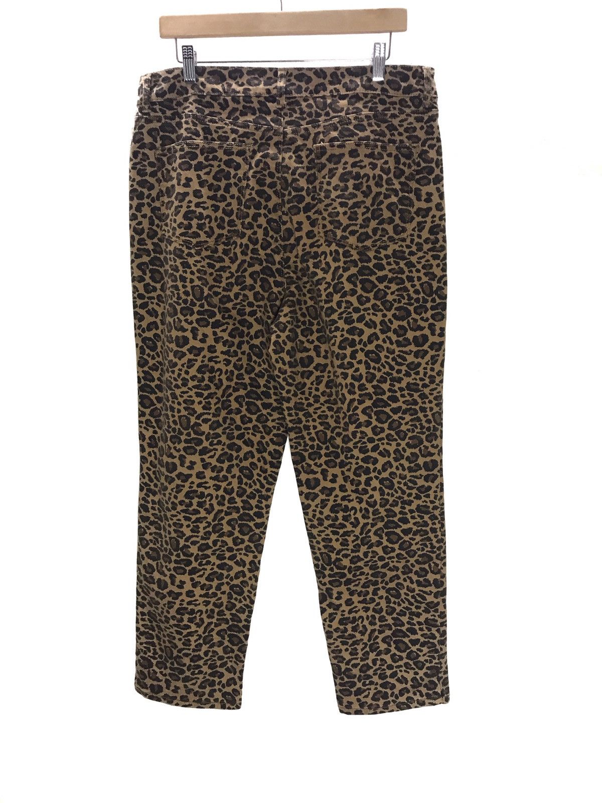 Designer Time And True Leopard Printed Pants Size US 34 / EU 50 - 4 Thumbnail