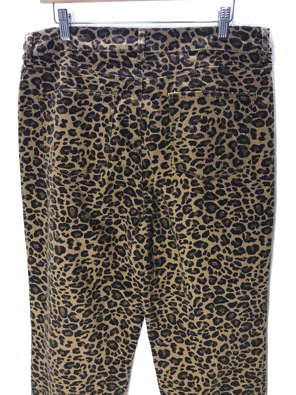 Designer Time And True Leopard Printed Pants Size US 34 / EU 50 - 5 Thumbnail