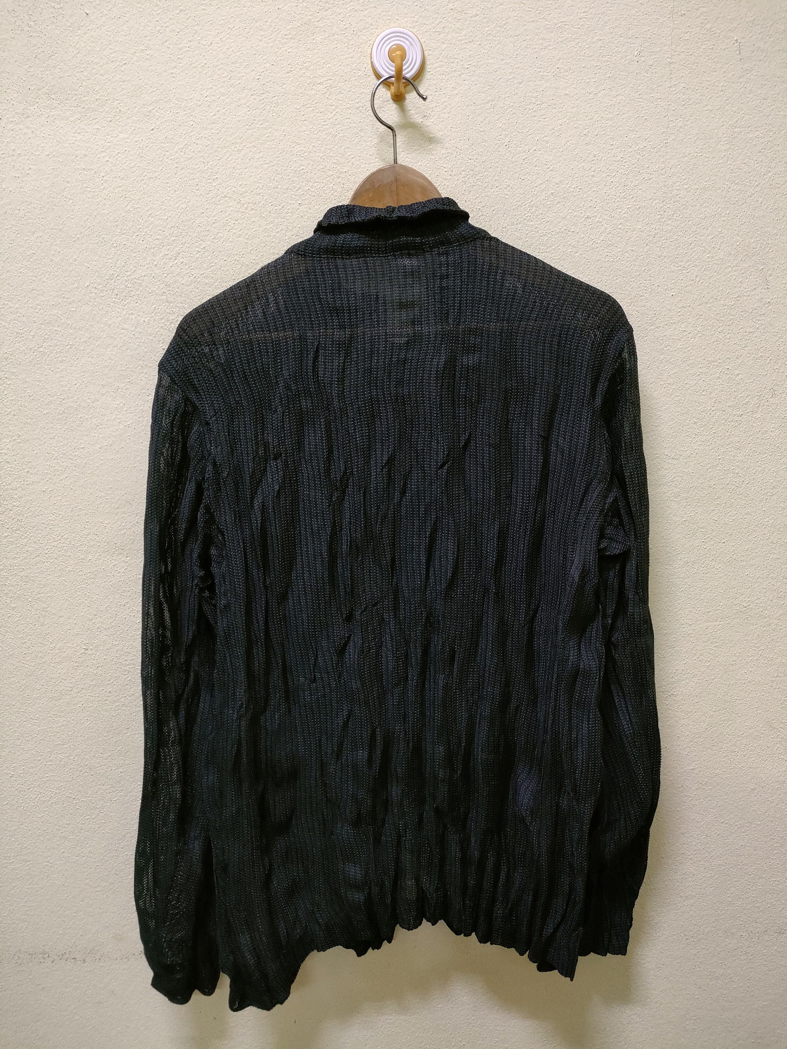 Issey Miyake Issey Miyake Men Net Button Ups Size US L / EU 52-54 / 3 - 3 Thumbnail