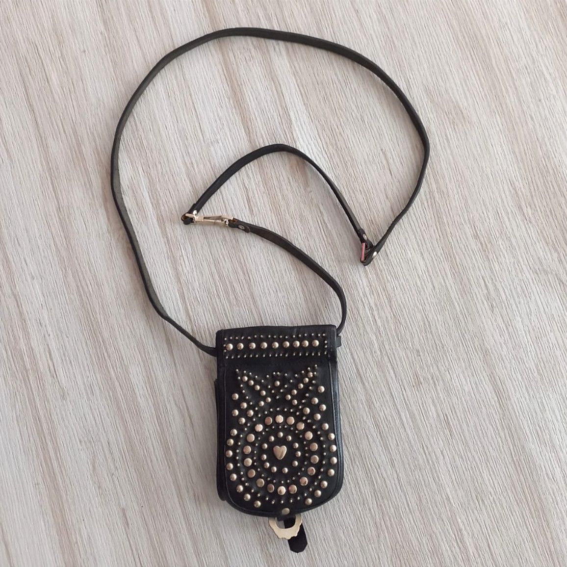 Japanese Brand Vintage ABACO Studded Crossbody Leather Pouch Bag Size ONE SIZE - 4 Thumbnail