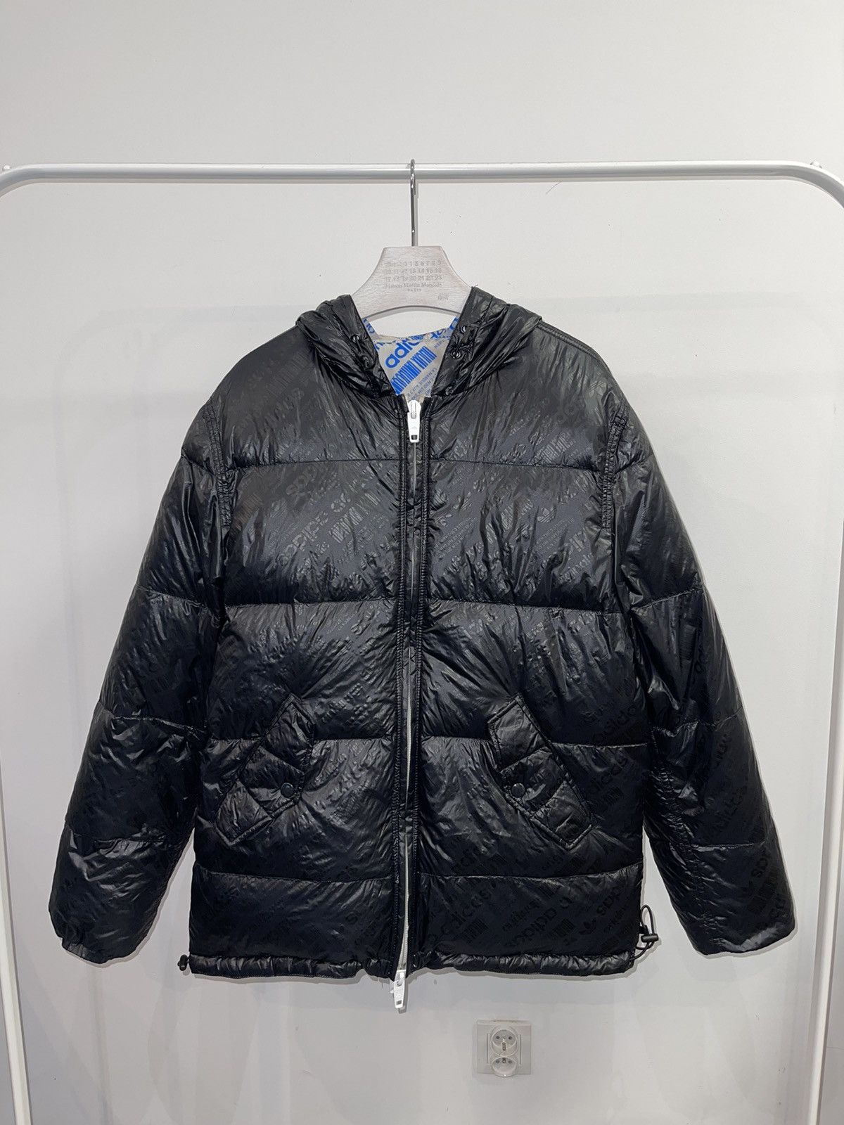 Adidas × Alexander Wang Alexander Wang X Adidas All Over Printed Logo Down Jacket Size US M / EU 48-50 / 2 - 9 Thumbnail