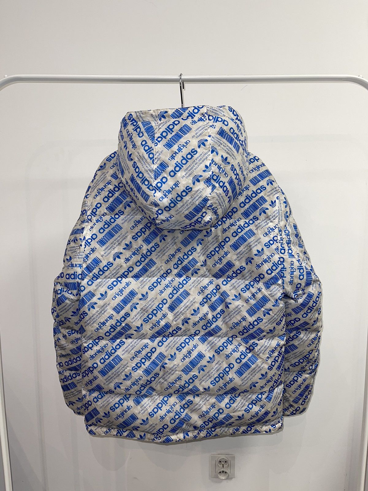 Adidas × Alexander Wang Alexander Wang X Adidas All Over Printed Logo Down Jacket Size US M / EU 48-50 / 2 - 6 Thumbnail