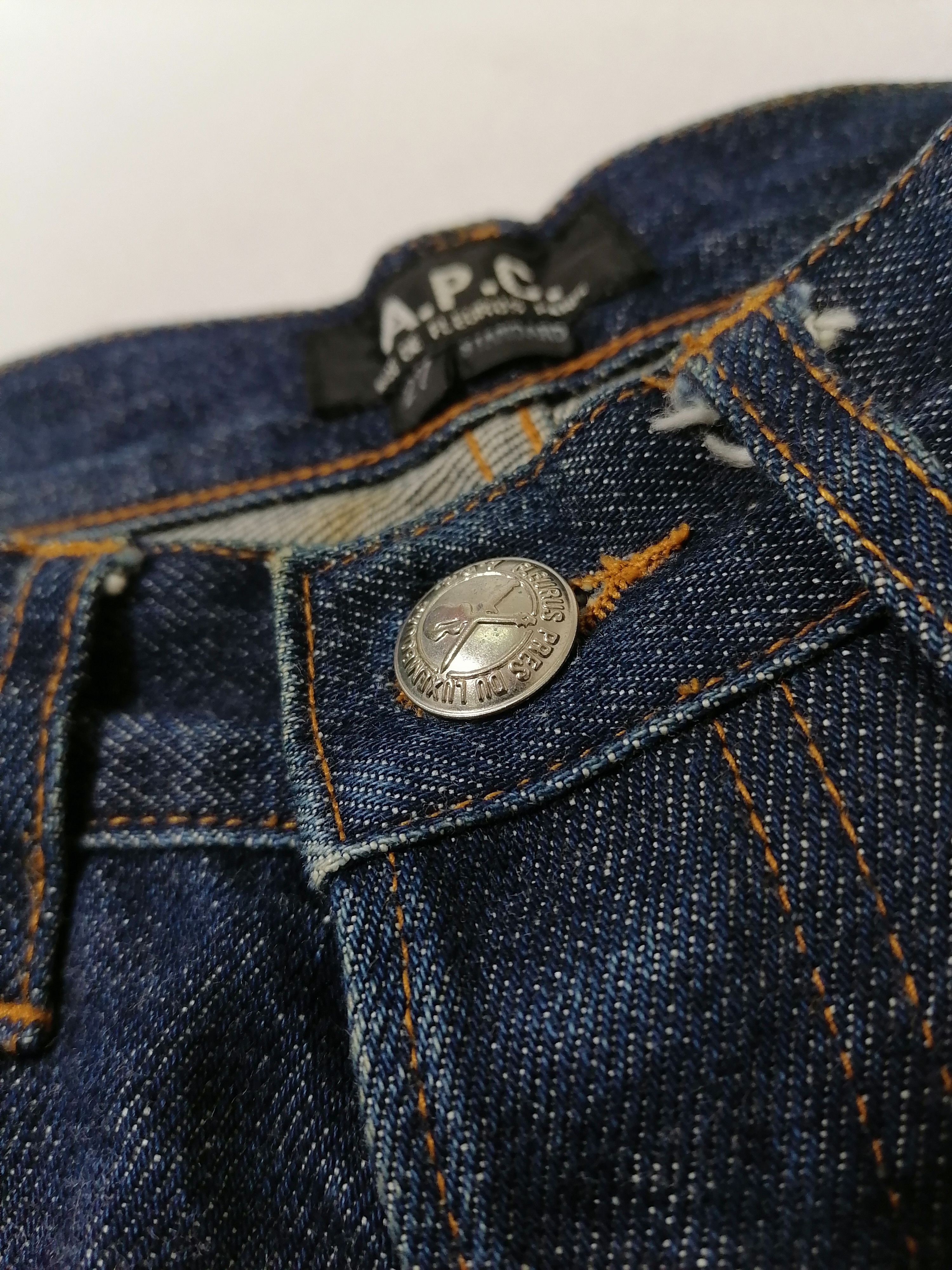 A.P.C. × Japanese Brand A.P.C. Selvedge Fly Button Denim Jeans Size US 26 / EU 42 - 4 Thumbnail