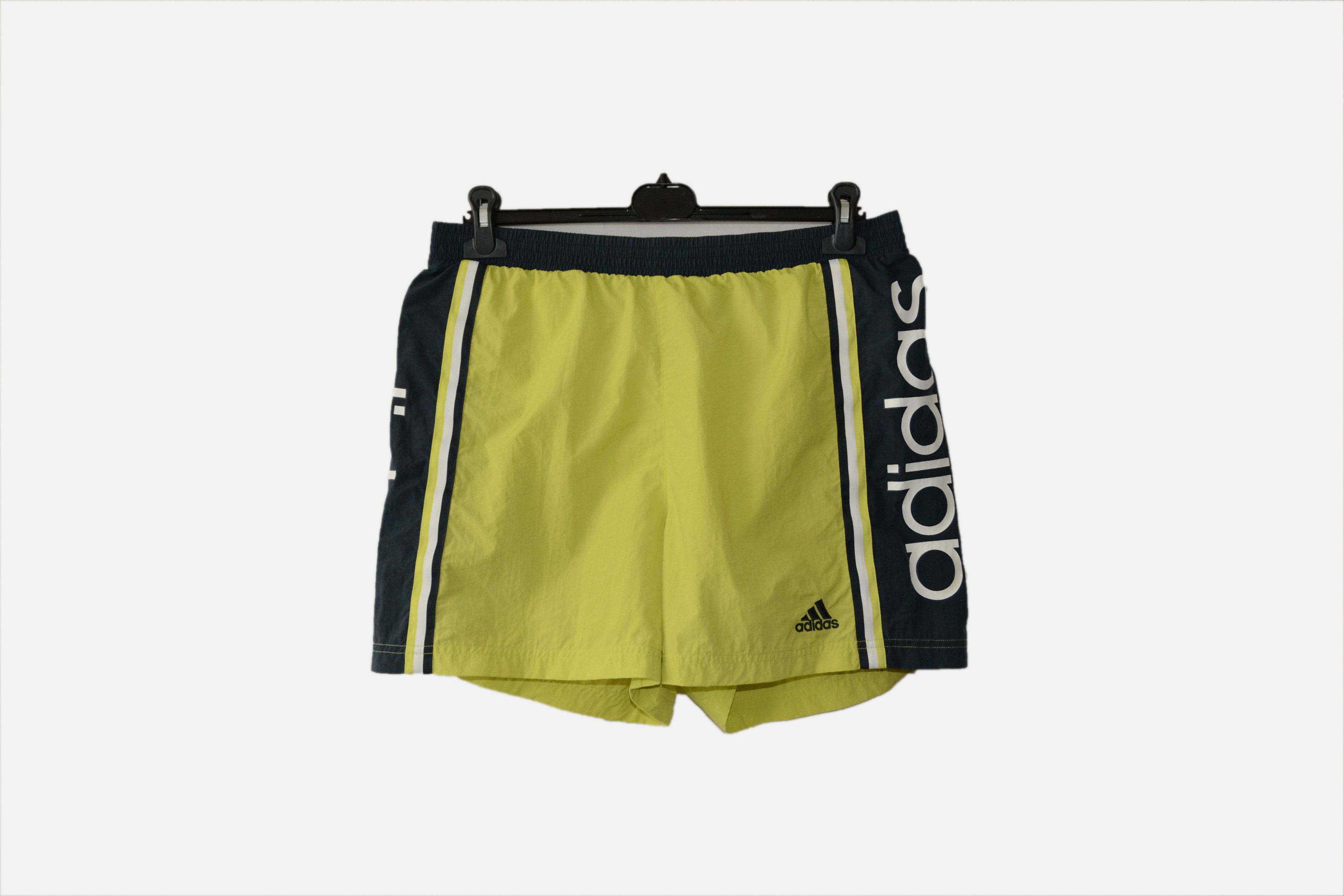 Adidas × Vintage Vintage Adidas Shorts Size L Size US 34 / EU 50 - 1 Thumbnail