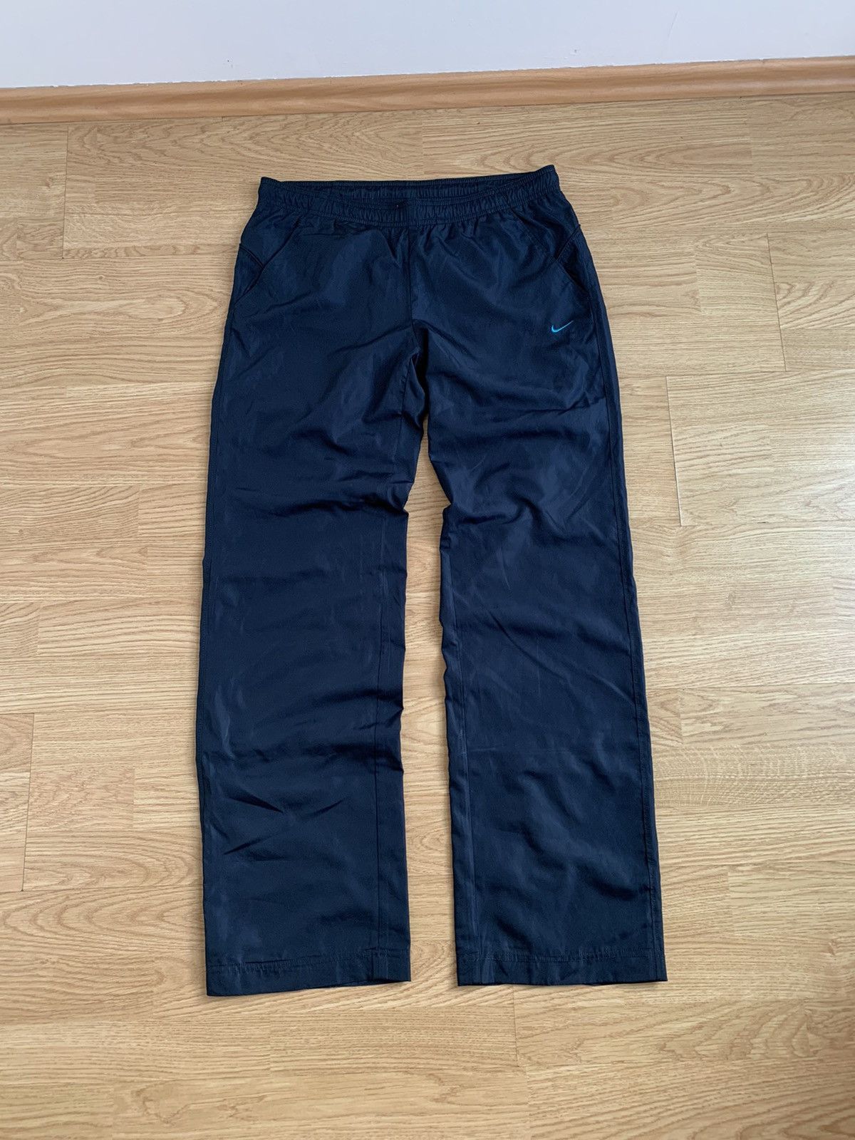 Nike × Vintage Vintage Nike Navy Track Pants Swoosh Drill Size US 30 / EU 46 - 1 Thumbnail