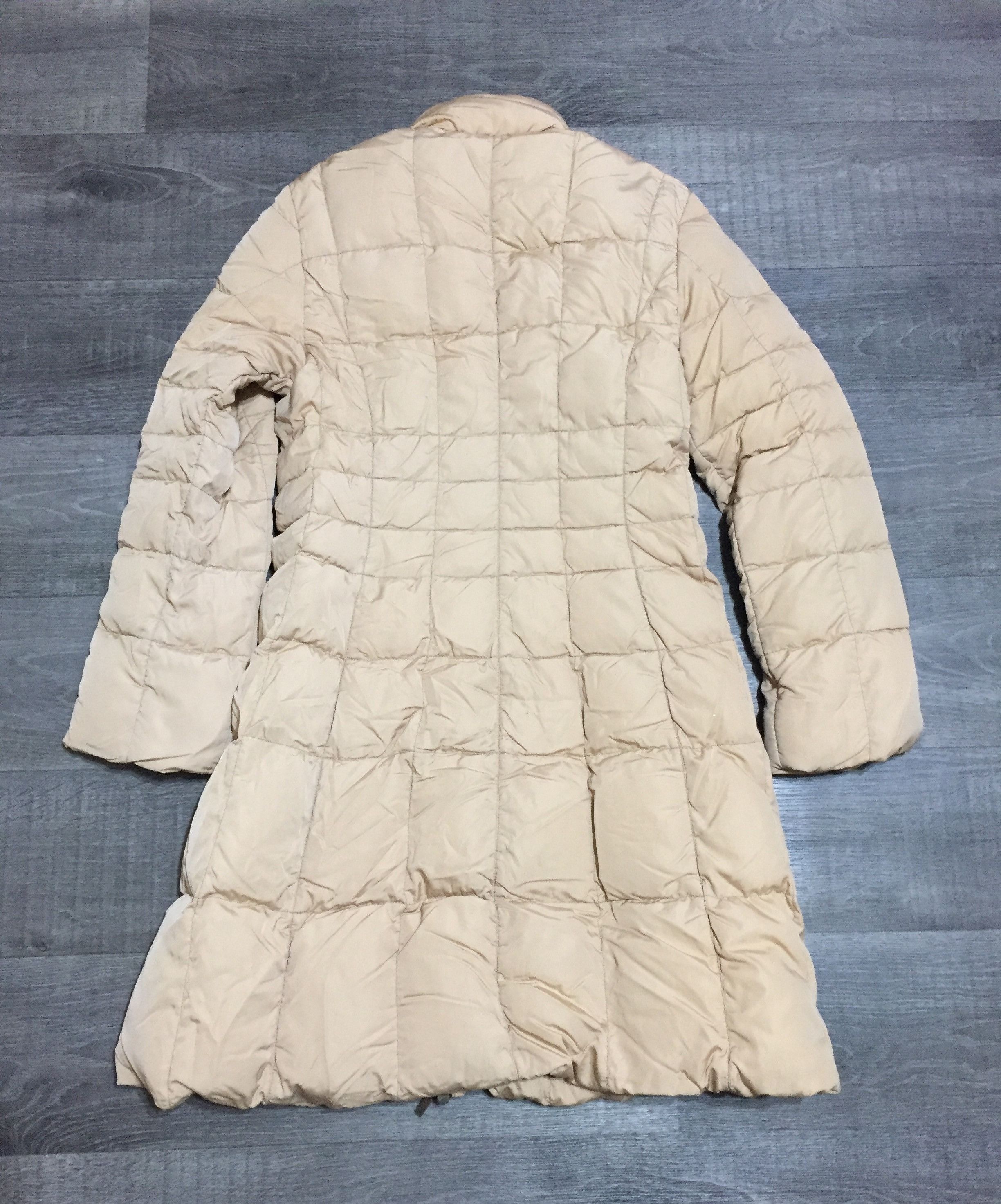 Moncler Women's Beige Down Jacket Vintage Giubbotto Grenoble Size XS / US 0-2 / IT 36-38 - 5 Thumbnail