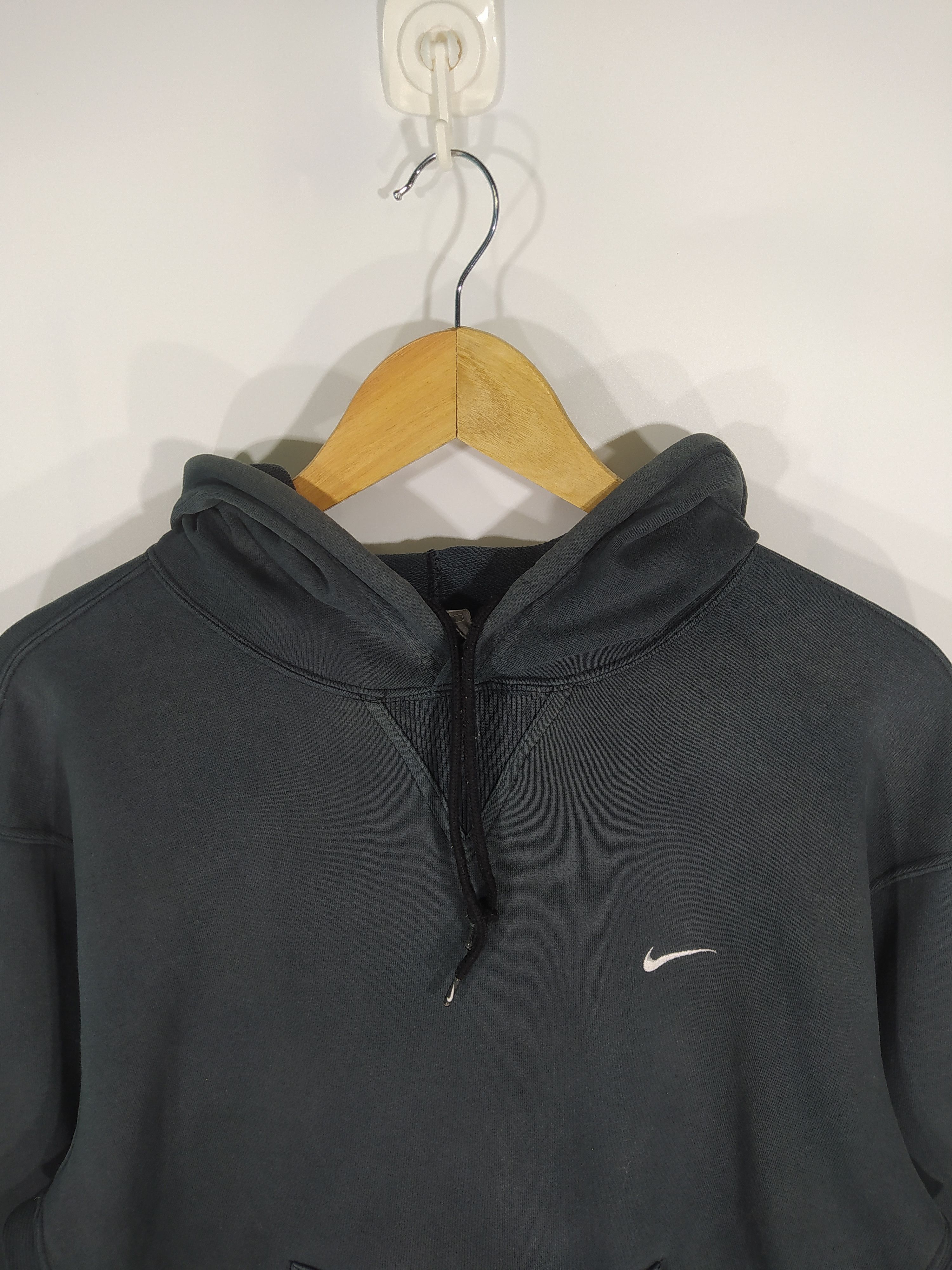 Nike × Vintage Vintage nike faded hoodie Size US L / EU 52-54 / 3 - 5 Thumbnail