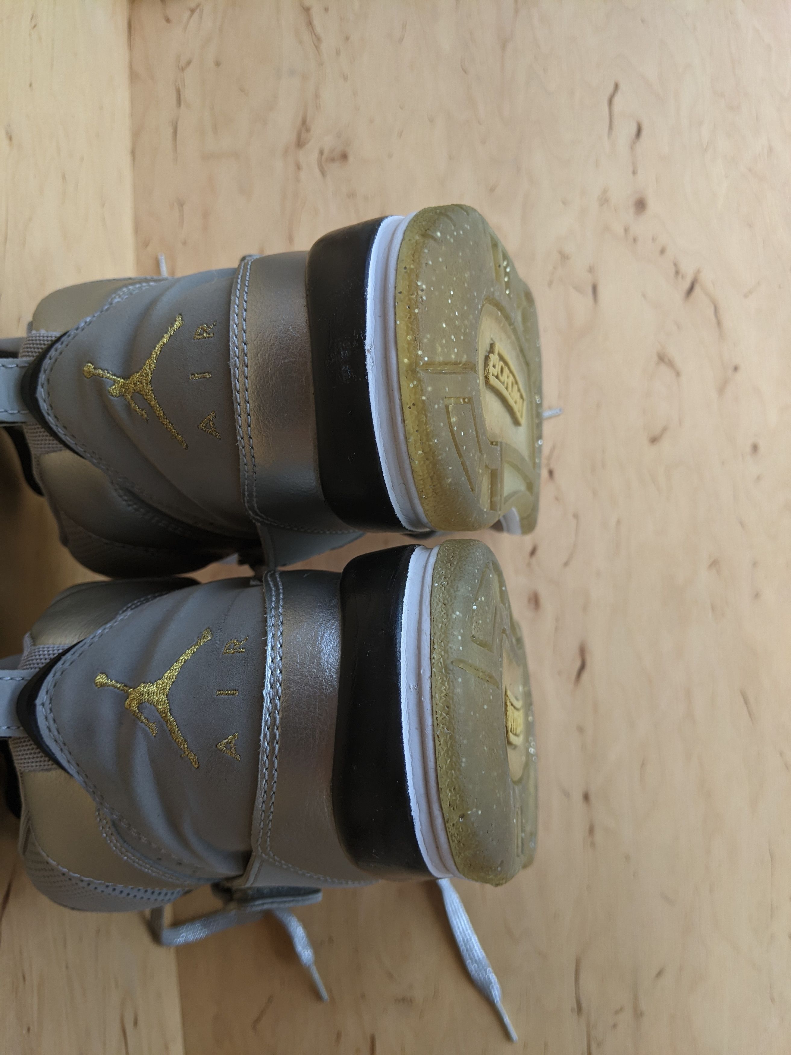 Jordan Brand Jordan Flight 45 High GS 'Metallic Silver' by Nike Size US 8.5 / IT 38.5 - 21 Thumbnail