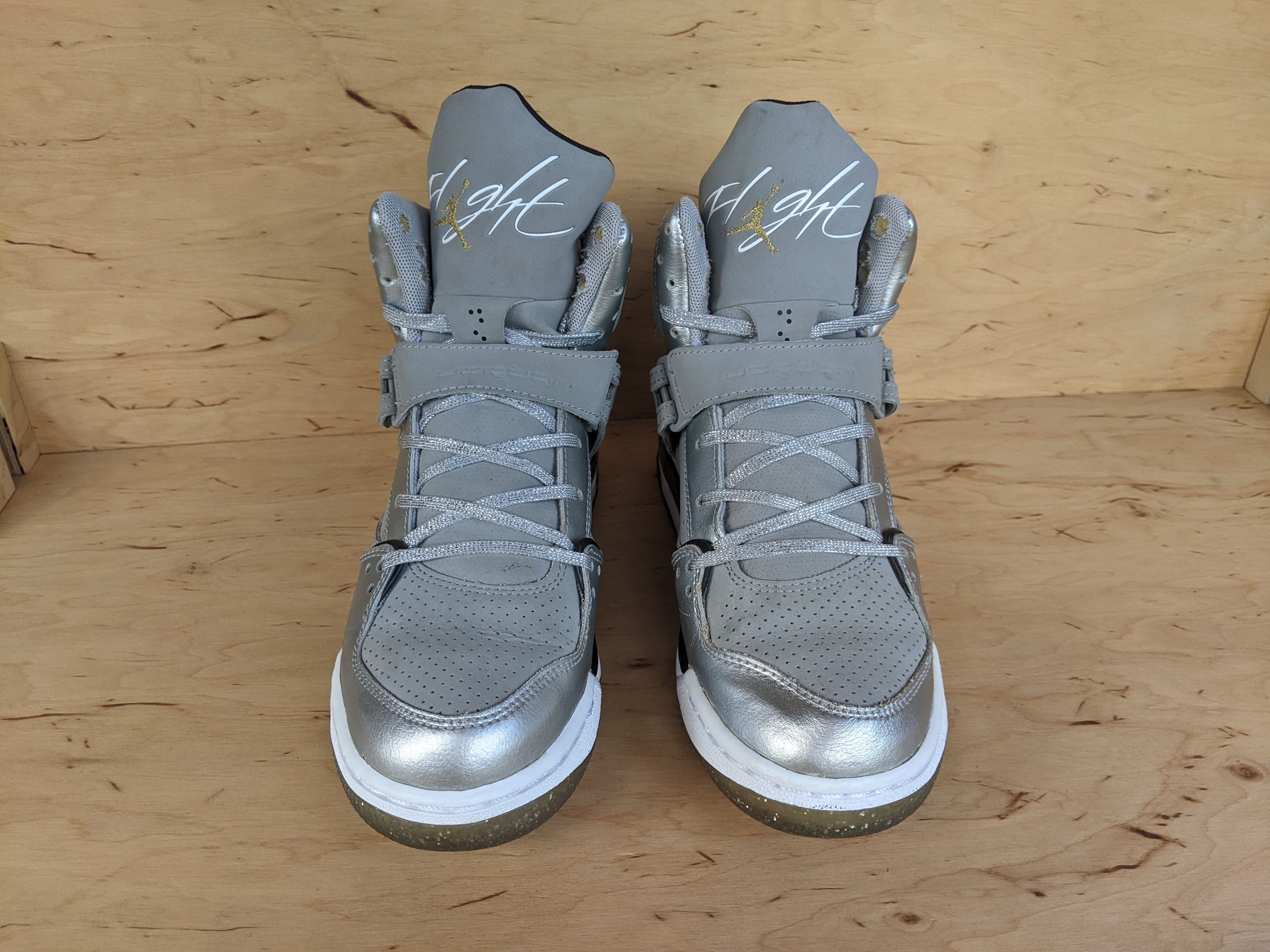Jordan Brand Jordan Flight 45 High GS 'Metallic Silver' by Nike Size US 8.5 / IT 38.5 - 11 Thumbnail