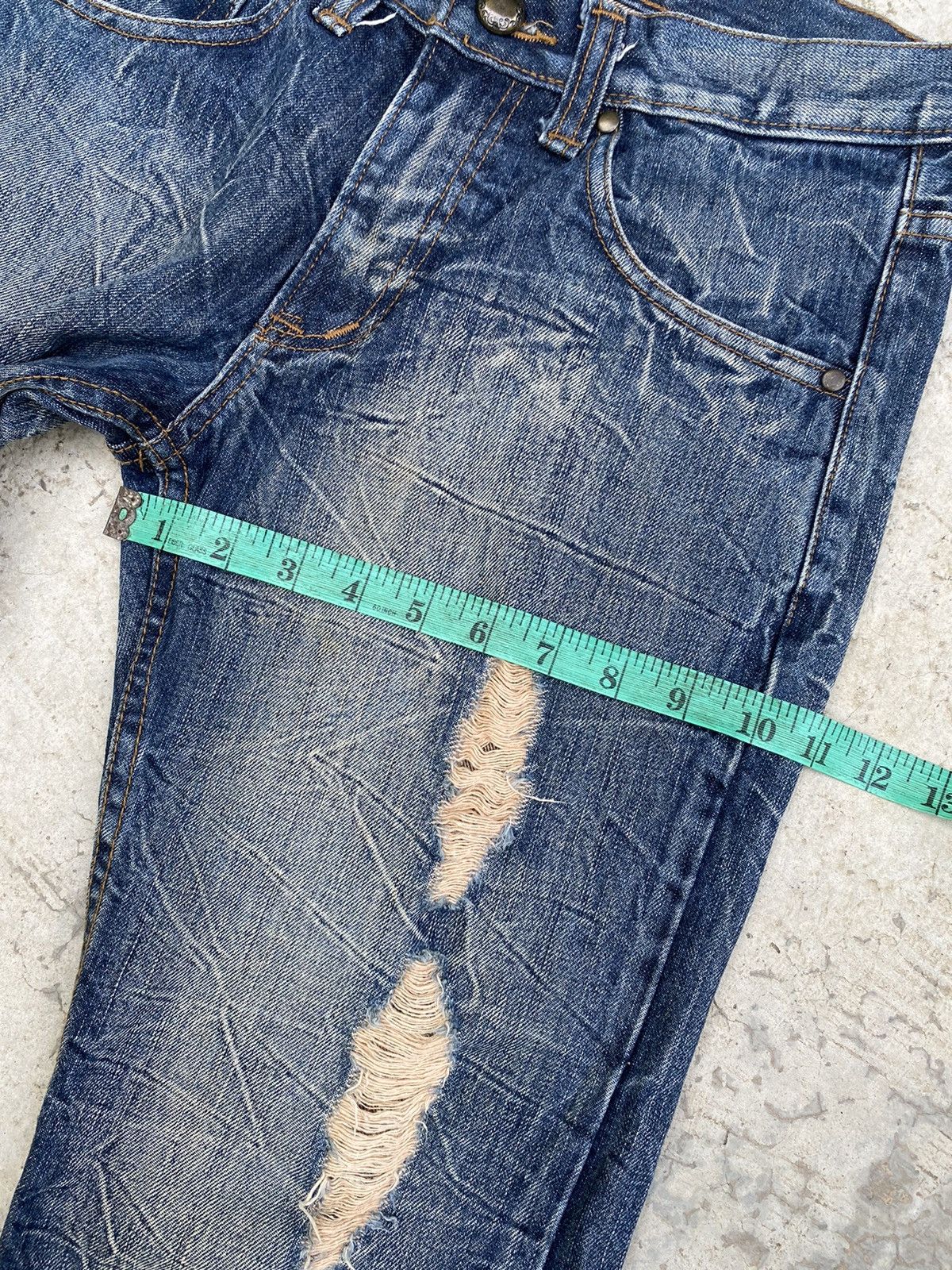 Designer × Japanese Brand Lagend of Glamour Skull printed Distressed Denim Size US 30 / EU 46 - 19 Thumbnail