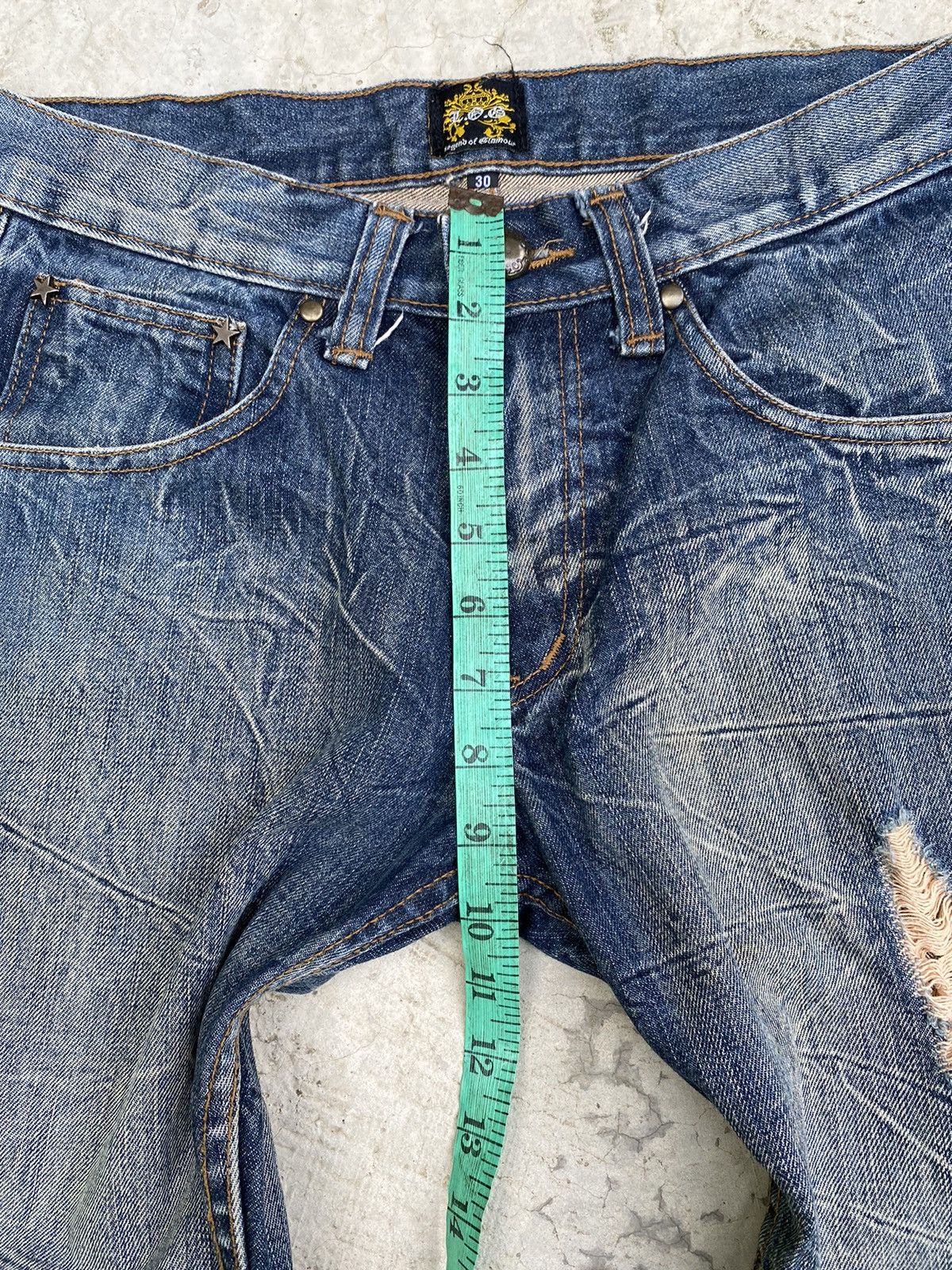 Designer × Japanese Brand Lagend of Glamour Skull printed Distressed Denim Size US 30 / EU 46 - 18 Thumbnail
