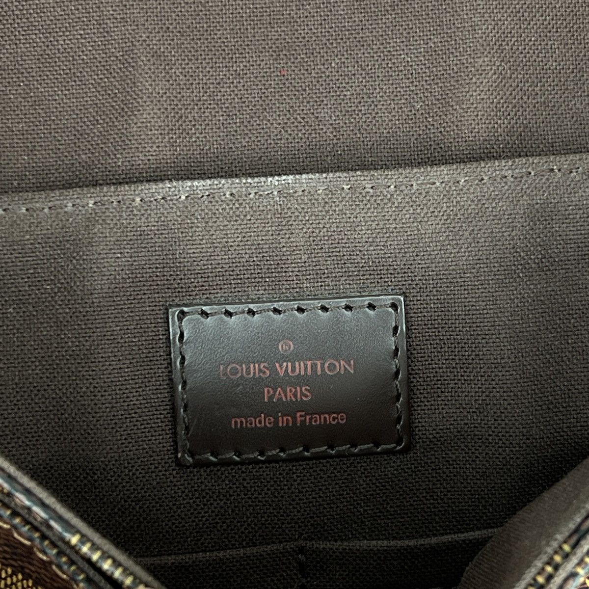 Louis Vuitton Louis Vuitton District PM Monogram Brown Messenger Bag Size ONE SIZE - 11 Thumbnail