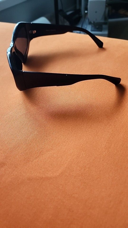 Designer Y2K Bigger Baggy Punk Sunglasses Size ONE SIZE - 5 Thumbnail