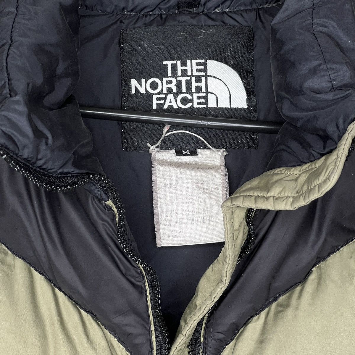 The North Face × Vintage The North Face Nuptse 600 Khaki Black Logo Puffer Size US M / EU 48-50 / 2 - 5 Thumbnail